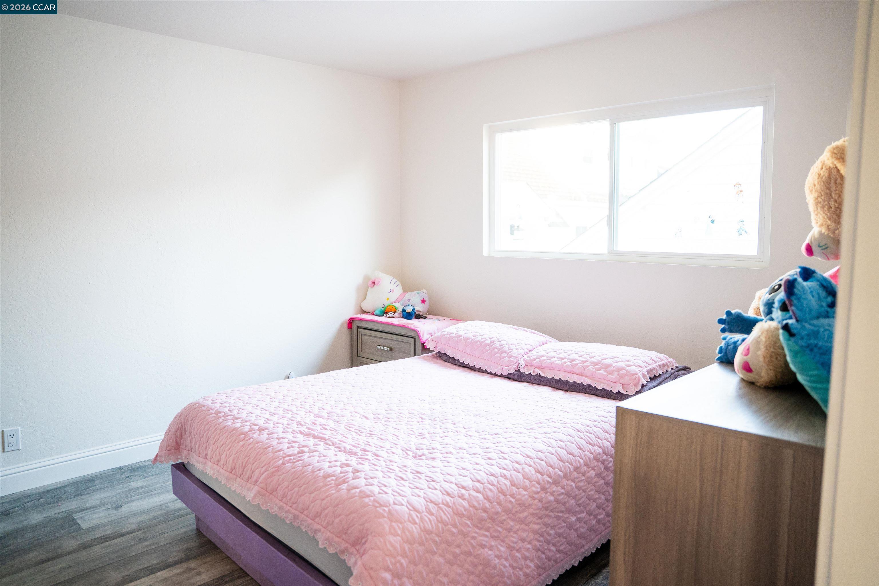 Detail Gallery Image 11 of 40 For 348 Valle Vista Ave, Vallejo,  CA 94590 - 3 Beds | 2 Baths