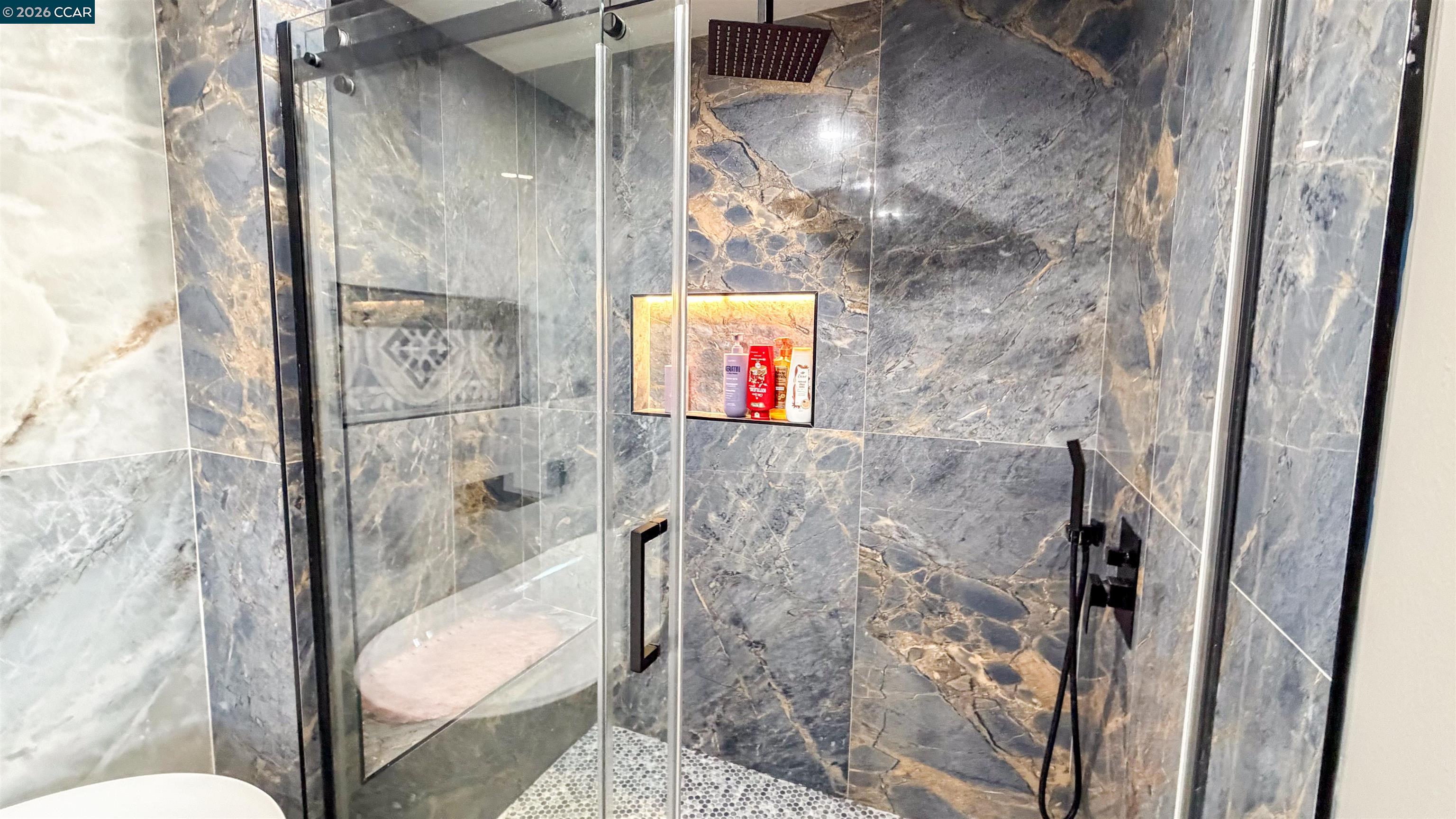 Detail Gallery Image 19 of 40 For 348 Valle Vista Ave, Vallejo,  CA 94590 - 3 Beds | 2 Baths