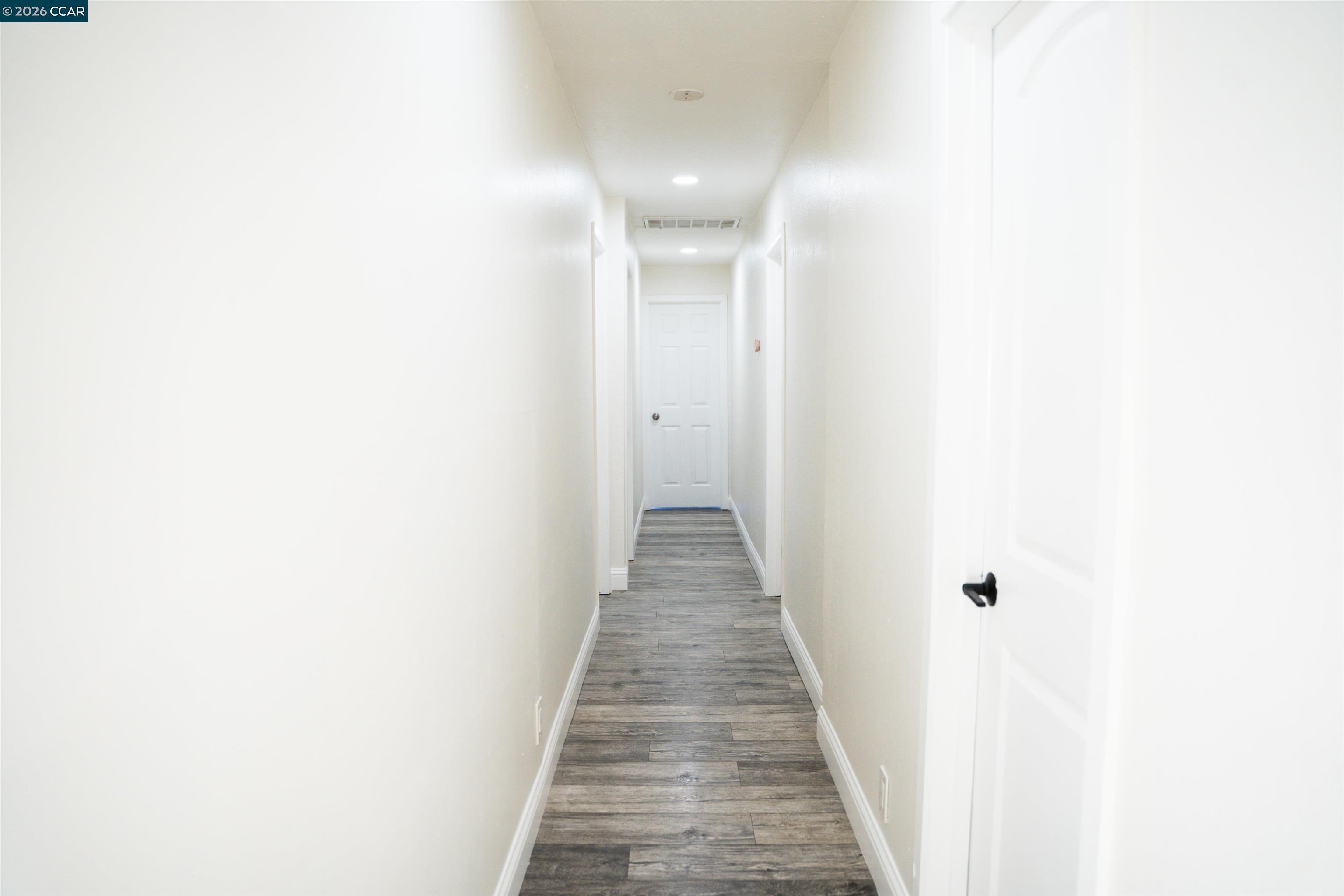 Detail Gallery Image 24 of 40 For 348 Valle Vista Ave, Vallejo,  CA 94590 - 3 Beds | 2 Baths