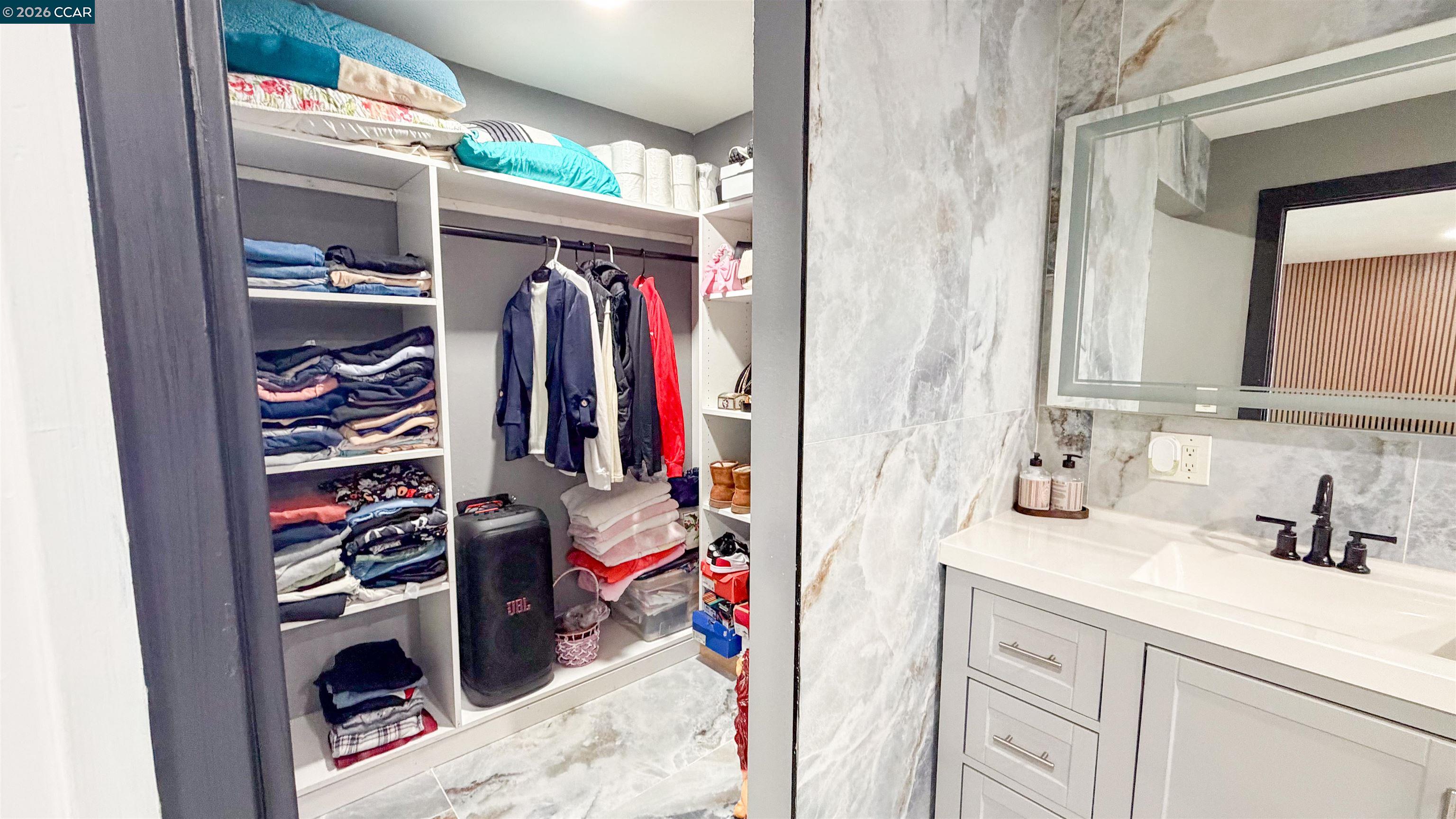 Detail Gallery Image 32 of 40 For 348 Valle Vista Ave, Vallejo,  CA 94590 - 3 Beds | 2 Baths