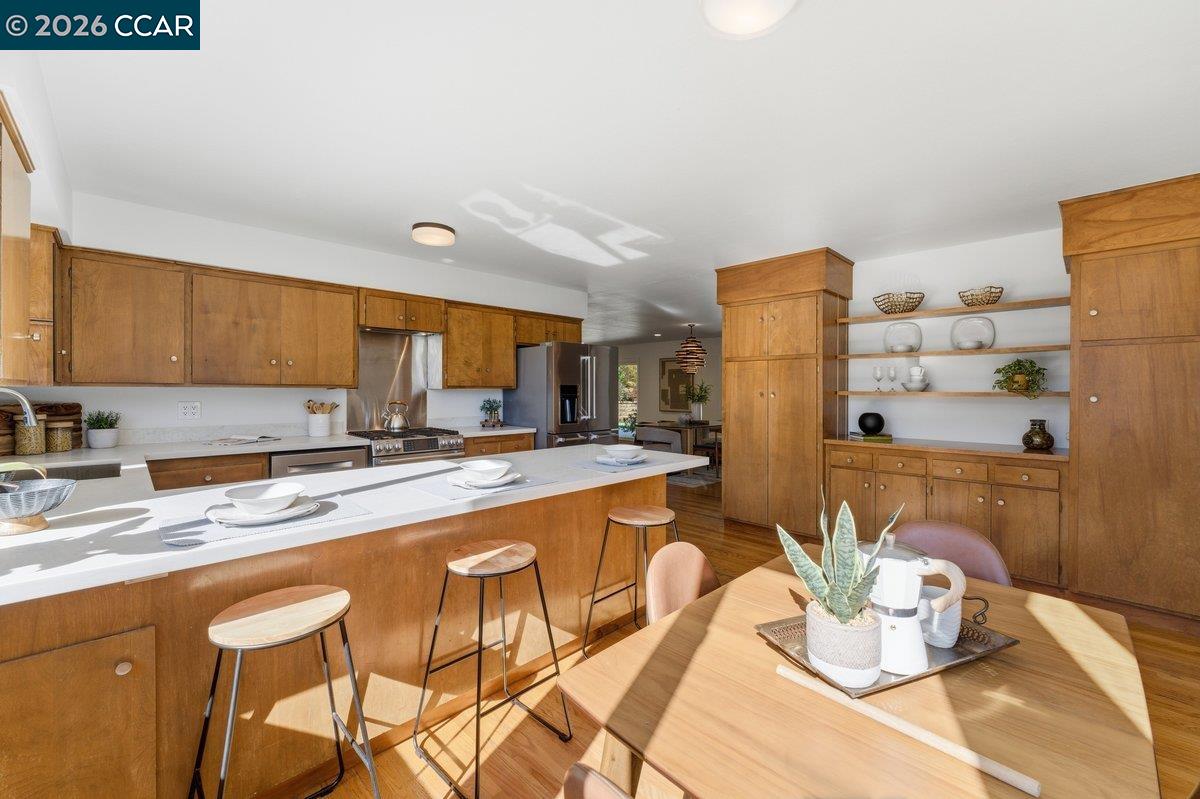 Detail Gallery Image 16 of 46 For 923 Camino Ricardo, Moraga,  CA 94556 - 4 Beds | 2 Baths