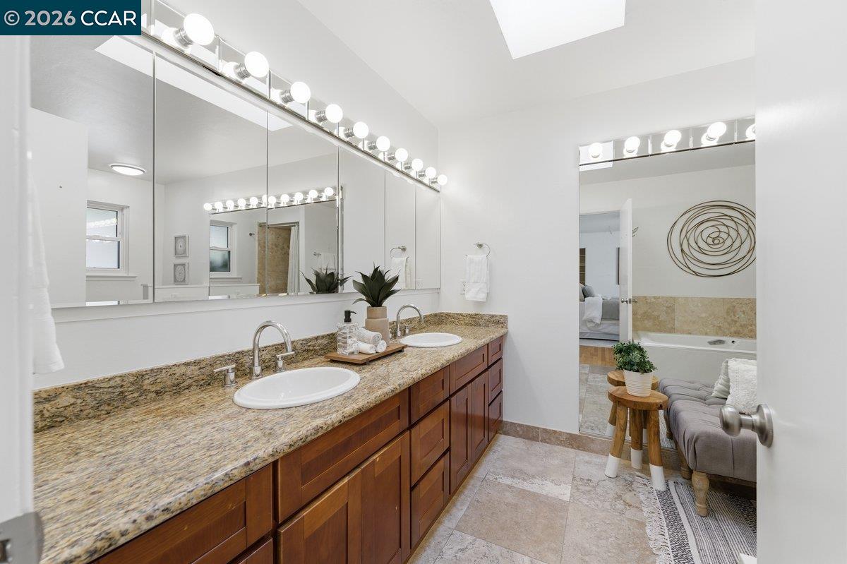 Detail Gallery Image 23 of 46 For 923 Camino Ricardo, Moraga,  CA 94556 - 4 Beds | 2 Baths