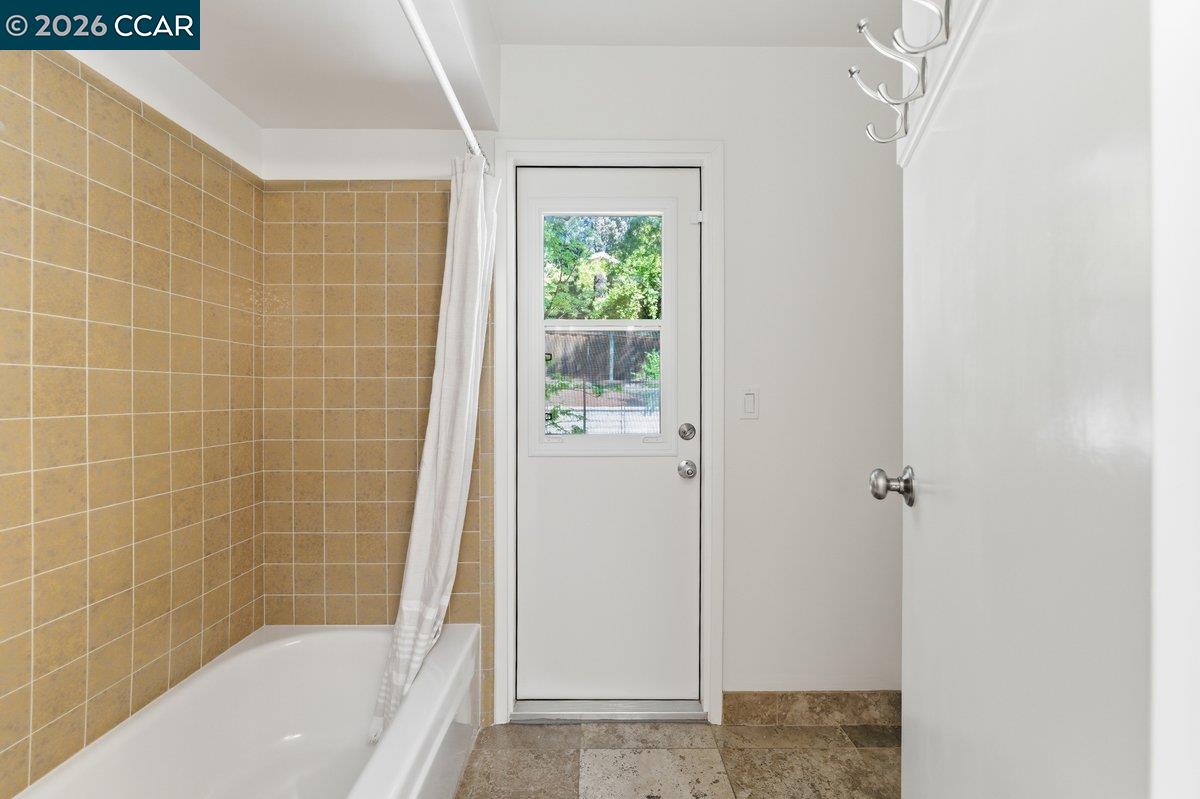 Detail Gallery Image 33 of 46 For 923 Camino Ricardo, Moraga,  CA 94556 - 4 Beds | 2 Baths