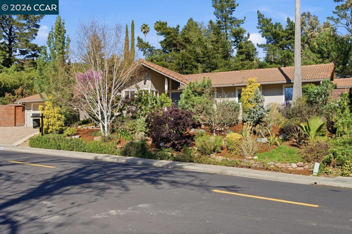 Detail Gallery Image 43 of 46 For 923 Camino Ricardo, Moraga,  CA 94556 - 4 Beds | 2 Baths