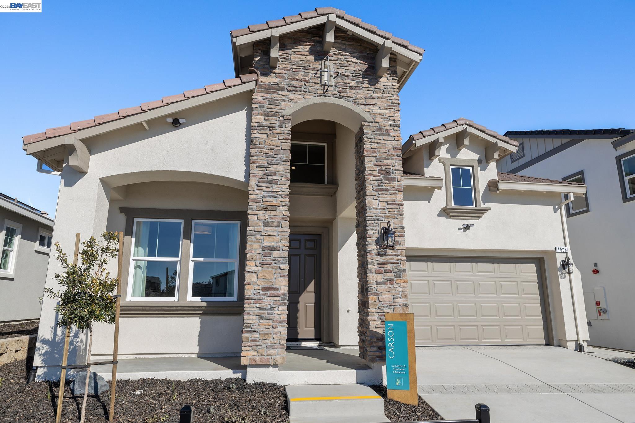 Detail Gallery Image 4 of 51 For 1508 Millennium Way, Fairfield,  CA 94533 - 4 Beds | 3 Baths