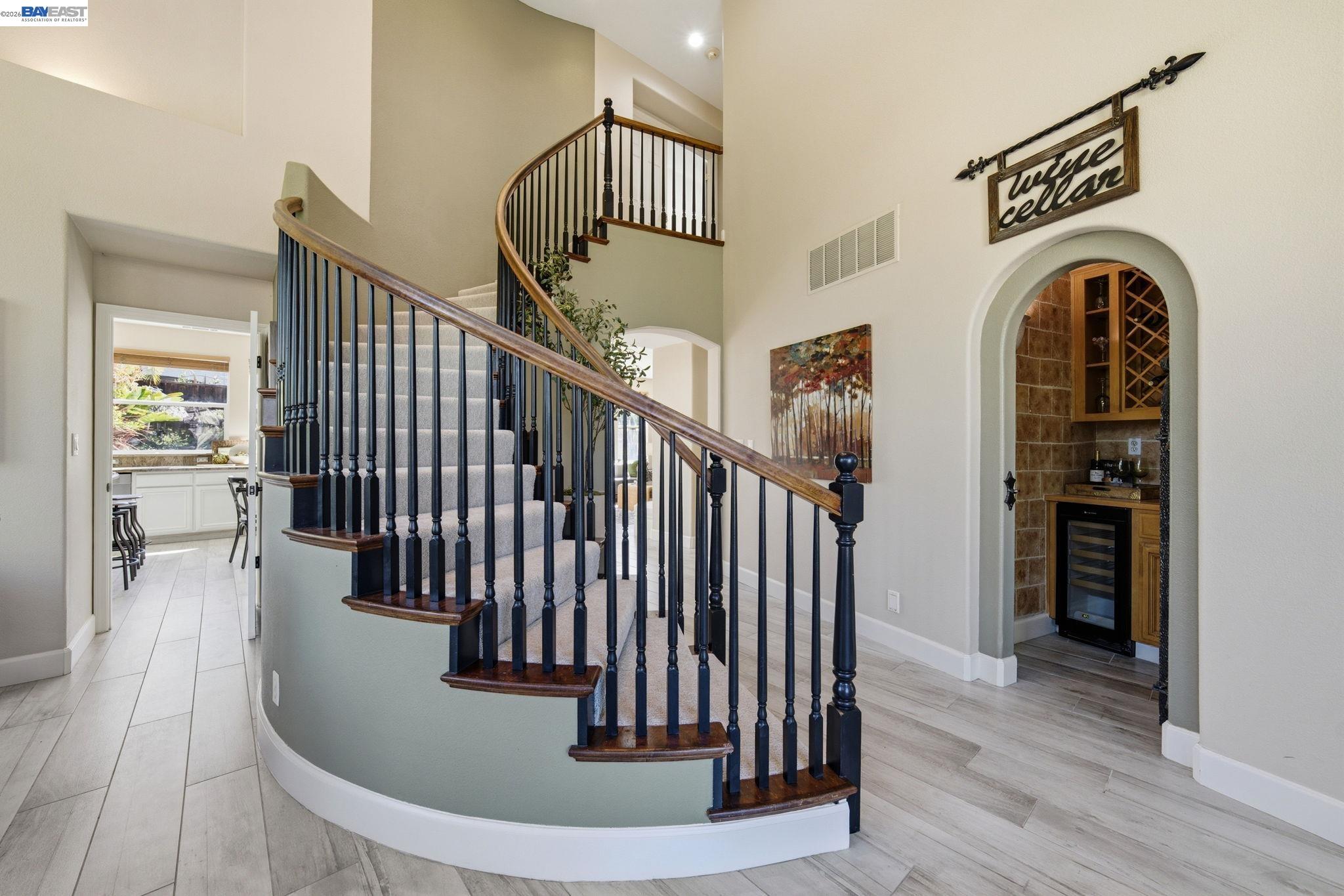 Detail Gallery Image 11 of 60 For 6031 Hedgecrest Cir, San Ramon,  CA 94582 - 4 Beds | 3 Baths