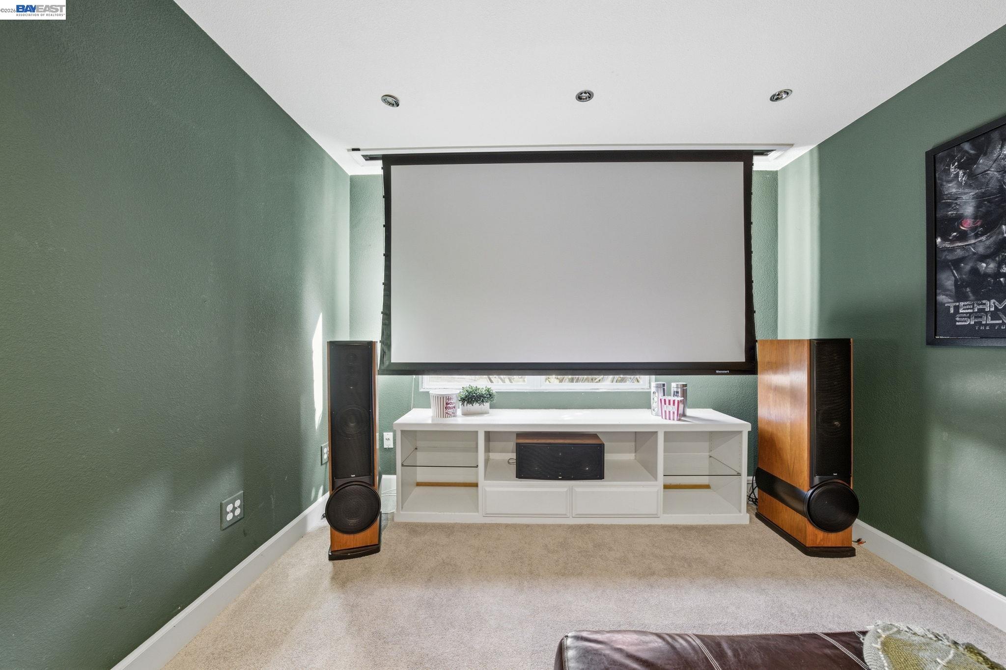 Detail Gallery Image 28 of 60 For 6031 Hedgecrest Cir, San Ramon,  CA 94582 - 4 Beds | 3 Baths