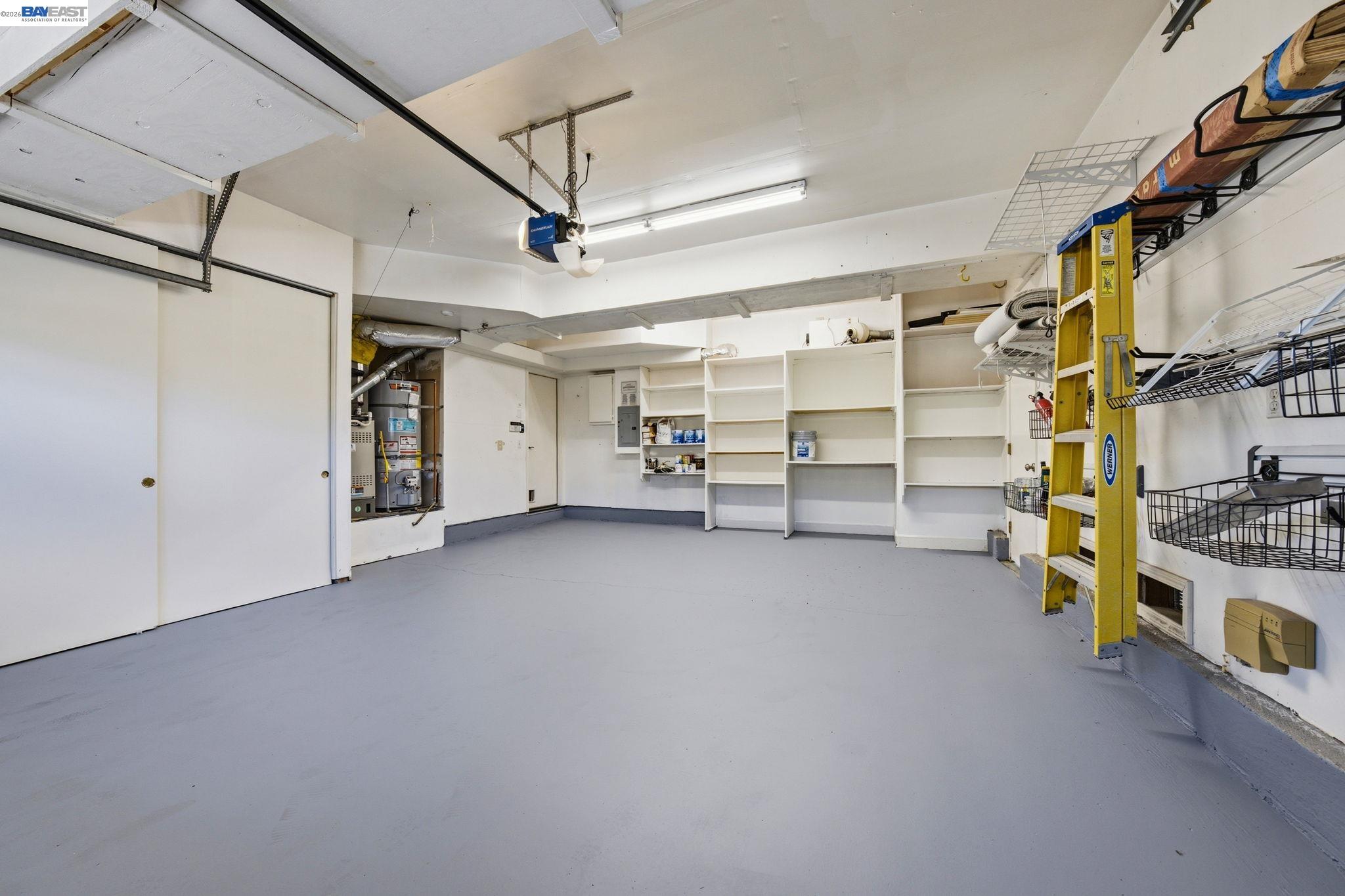 Detail Gallery Image 31 of 60 For 6031 Hedgecrest Cir, San Ramon,  CA 94582 - 4 Beds | 3 Baths