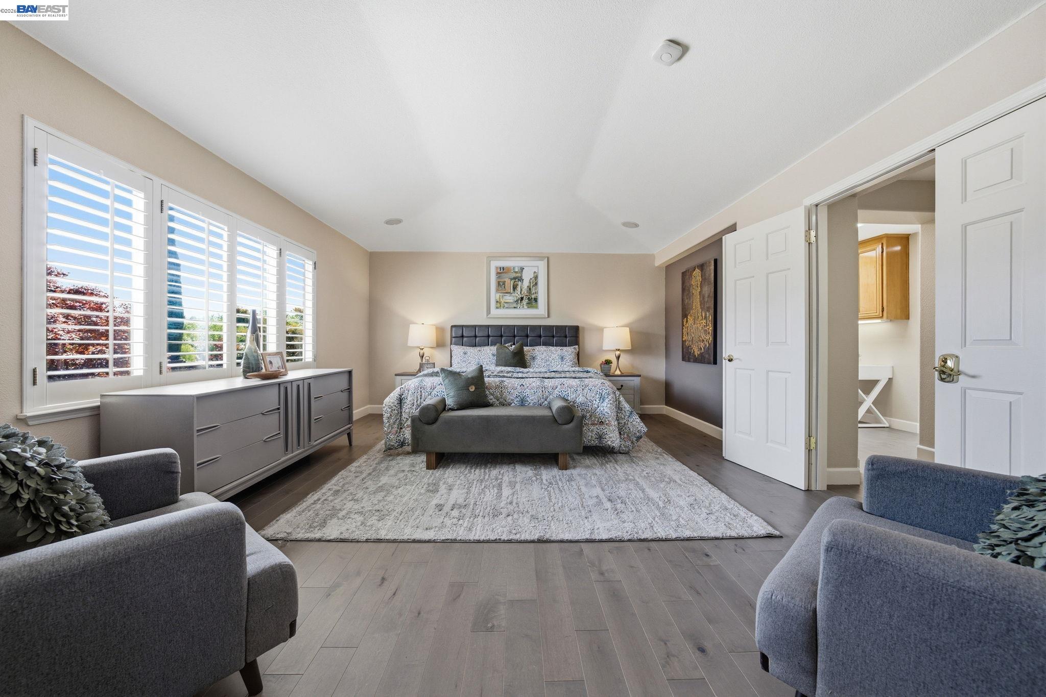 Detail Gallery Image 33 of 60 For 6031 Hedgecrest Cir, San Ramon,  CA 94582 - 4 Beds | 3 Baths