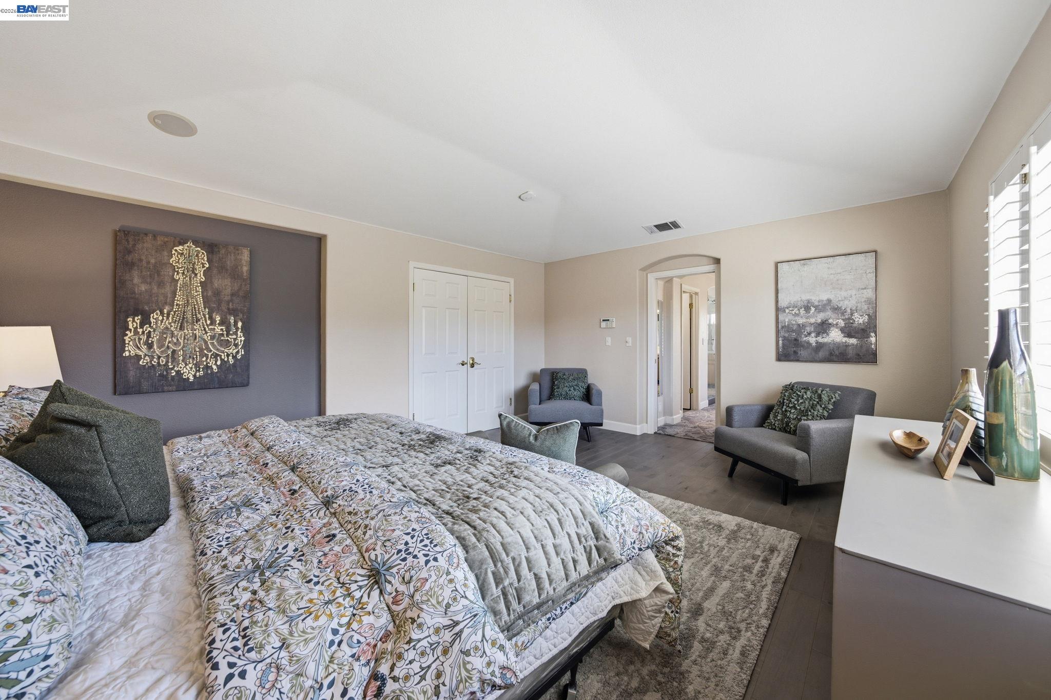 Detail Gallery Image 35 of 60 For 6031 Hedgecrest Cir, San Ramon,  CA 94582 - 4 Beds | 3 Baths