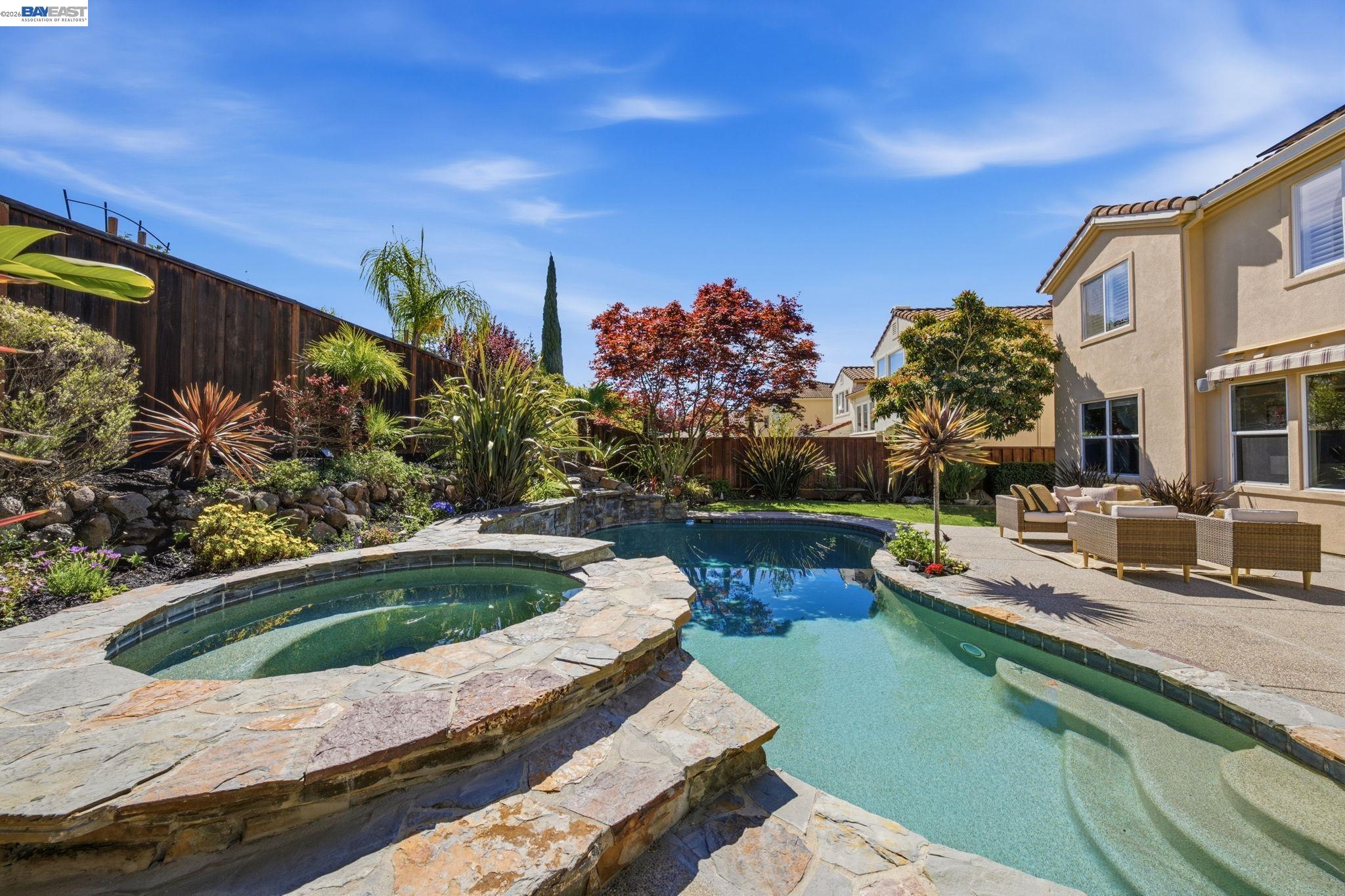 Detail Gallery Image 48 of 60 For 6031 Hedgecrest Cir, San Ramon,  CA 94582 - 4 Beds | 3 Baths