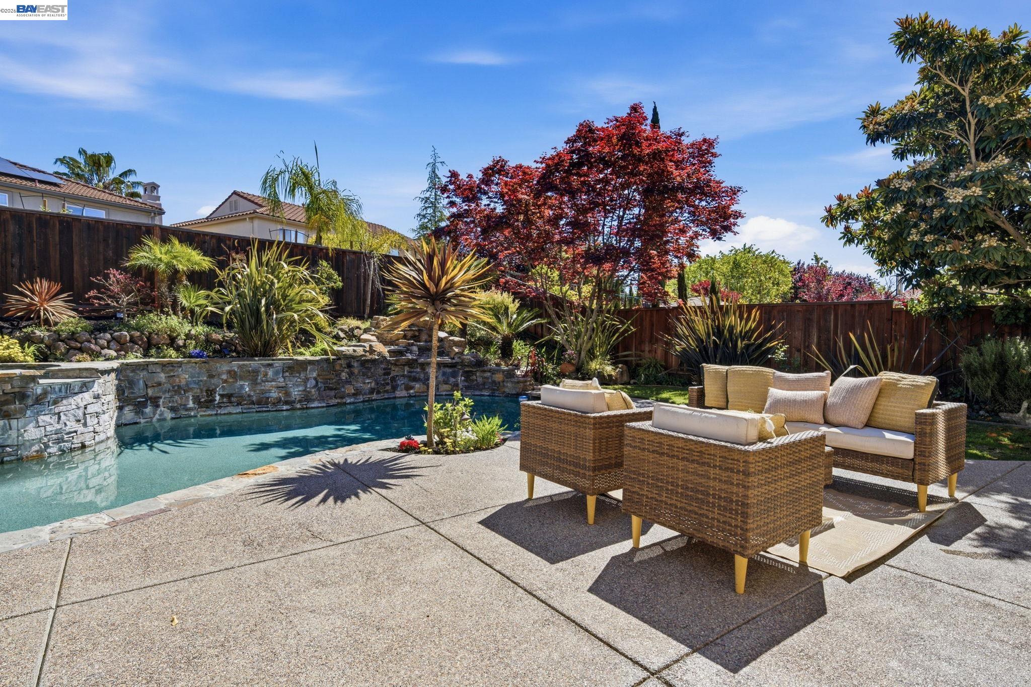 Detail Gallery Image 52 of 60 For 6031 Hedgecrest Cir, San Ramon,  CA 94582 - 4 Beds | 3 Baths