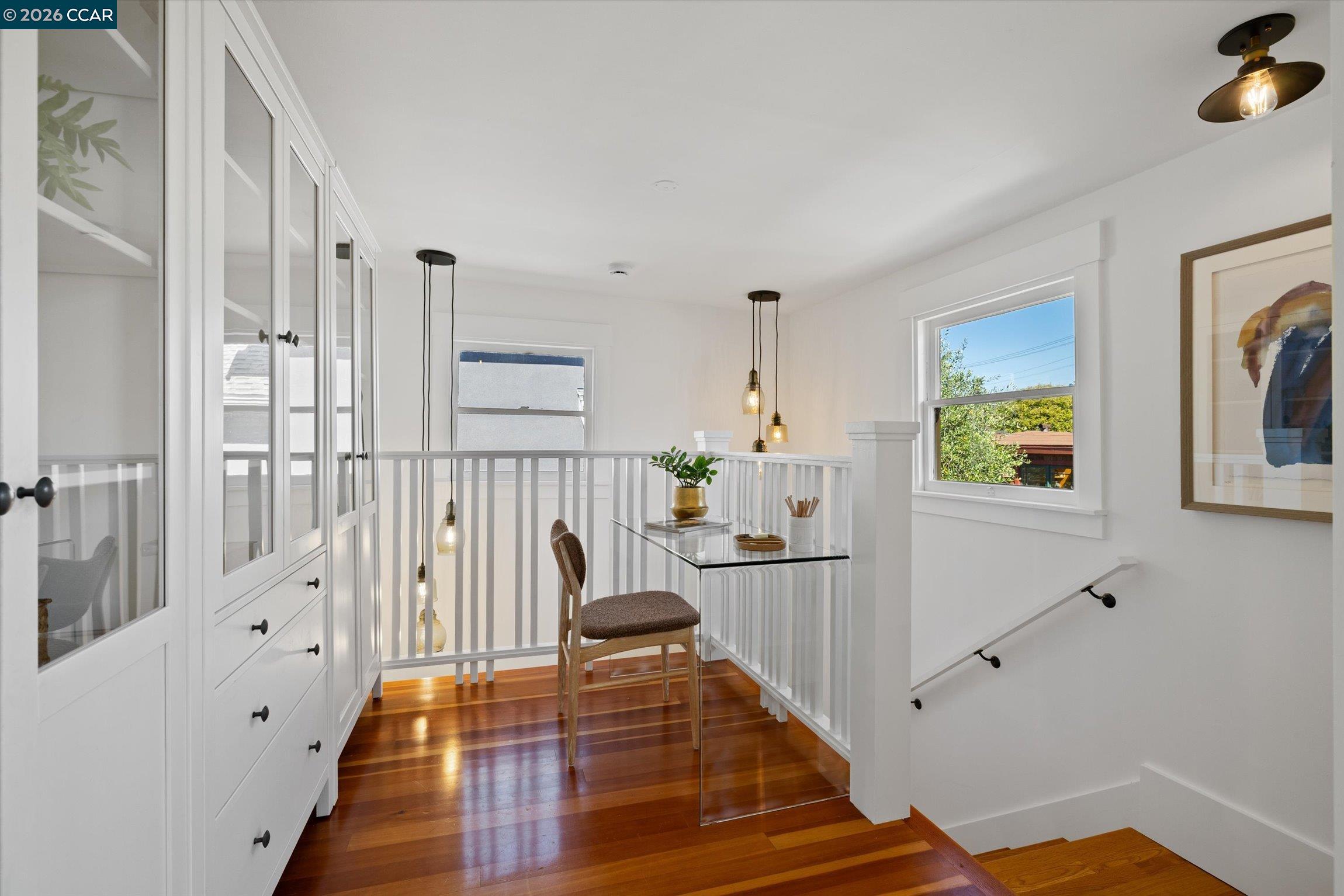 Detail Gallery Image 16 of 24 For 1631 Belvedere Avenue, Berkeley,  CA 94702-1324 - 3 Beds | 2/1 Baths