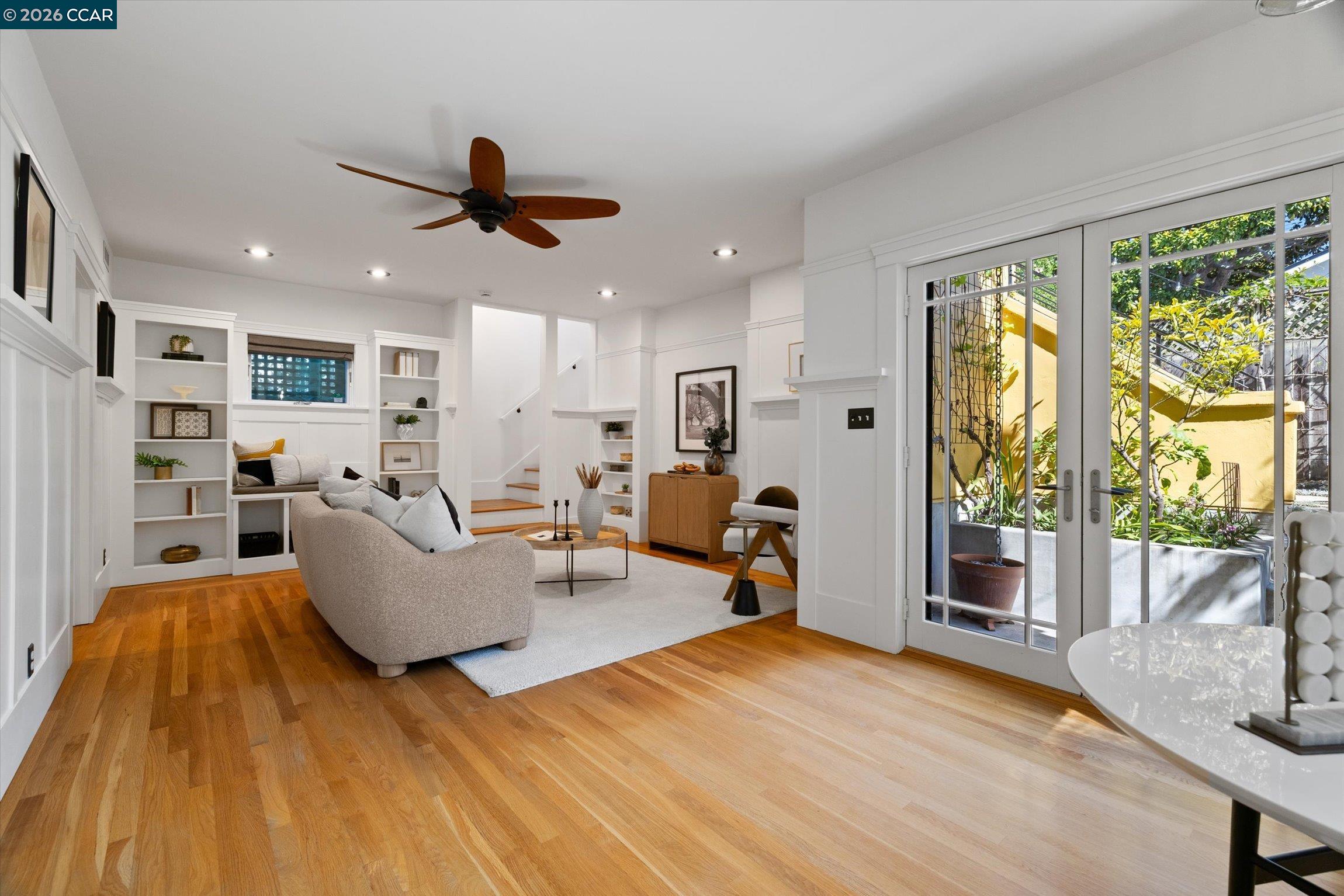 Detail Gallery Image 9 of 24 For 1631 Belvedere Avenue, Berkeley,  CA 94702-1324 - 3 Beds | 2/1 Baths