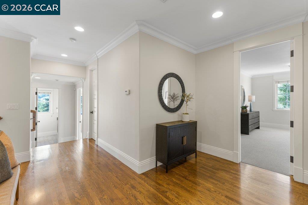 Detail Gallery Image 27 of 60 For 60 Terra Teresa, Lafayette,  CA 94549 - 5 Beds | 5/1 Baths