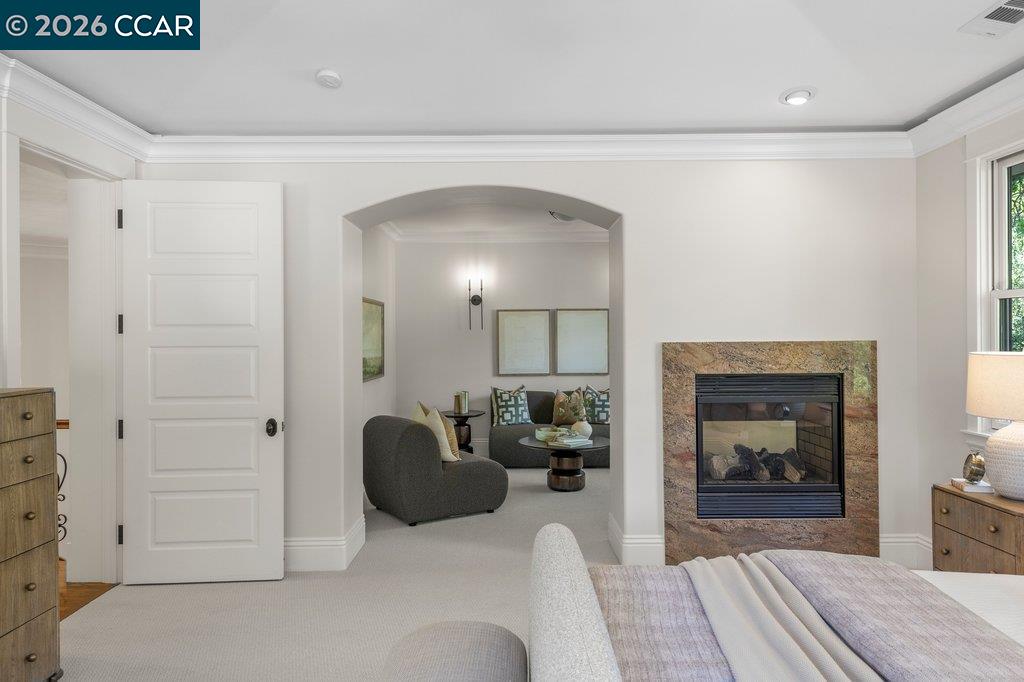 Detail Gallery Image 35 of 60 For 60 Terra Teresa, Lafayette,  CA 94549 - 5 Beds | 5/1 Baths