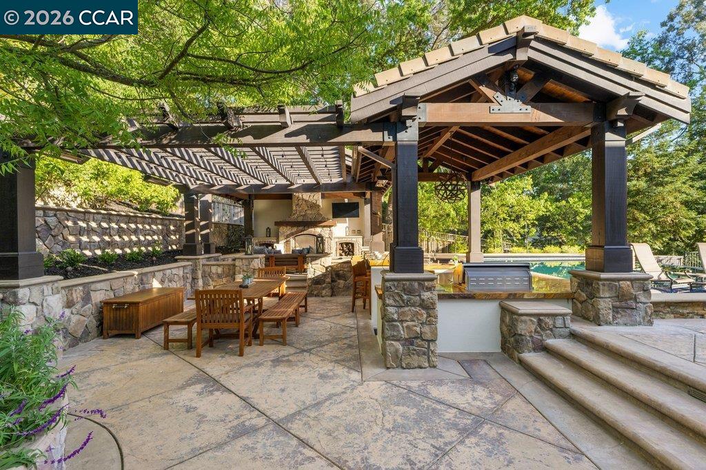 Detail Gallery Image 48 of 60 For 60 Terra Teresa, Lafayette,  CA 94549 - 5 Beds | 5/1 Baths