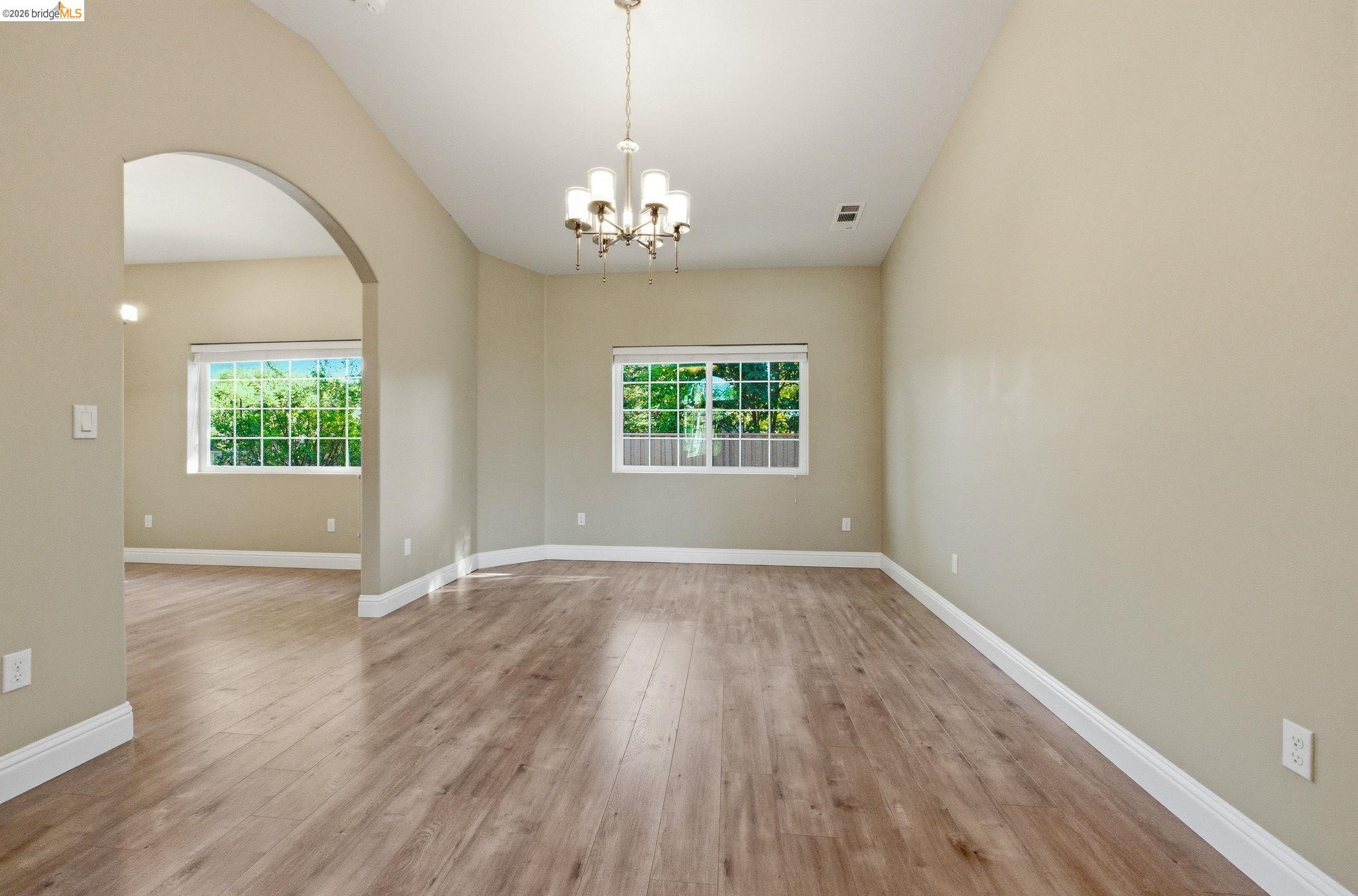 Detail Gallery Image 19 of 59 For 1747 1st Ave, Walnut Creek,  CA 94597 - 4 Beds | 3/1 Baths