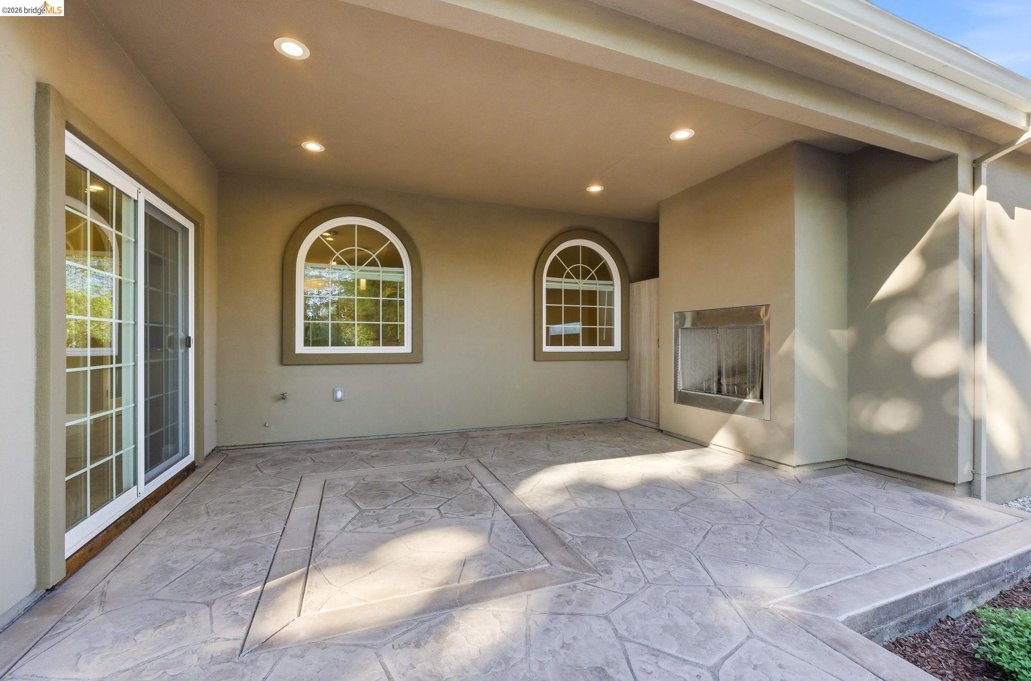 Detail Gallery Image 43 of 59 For 1747 1st Ave, Walnut Creek,  CA 94597 - 4 Beds | 3/1 Baths