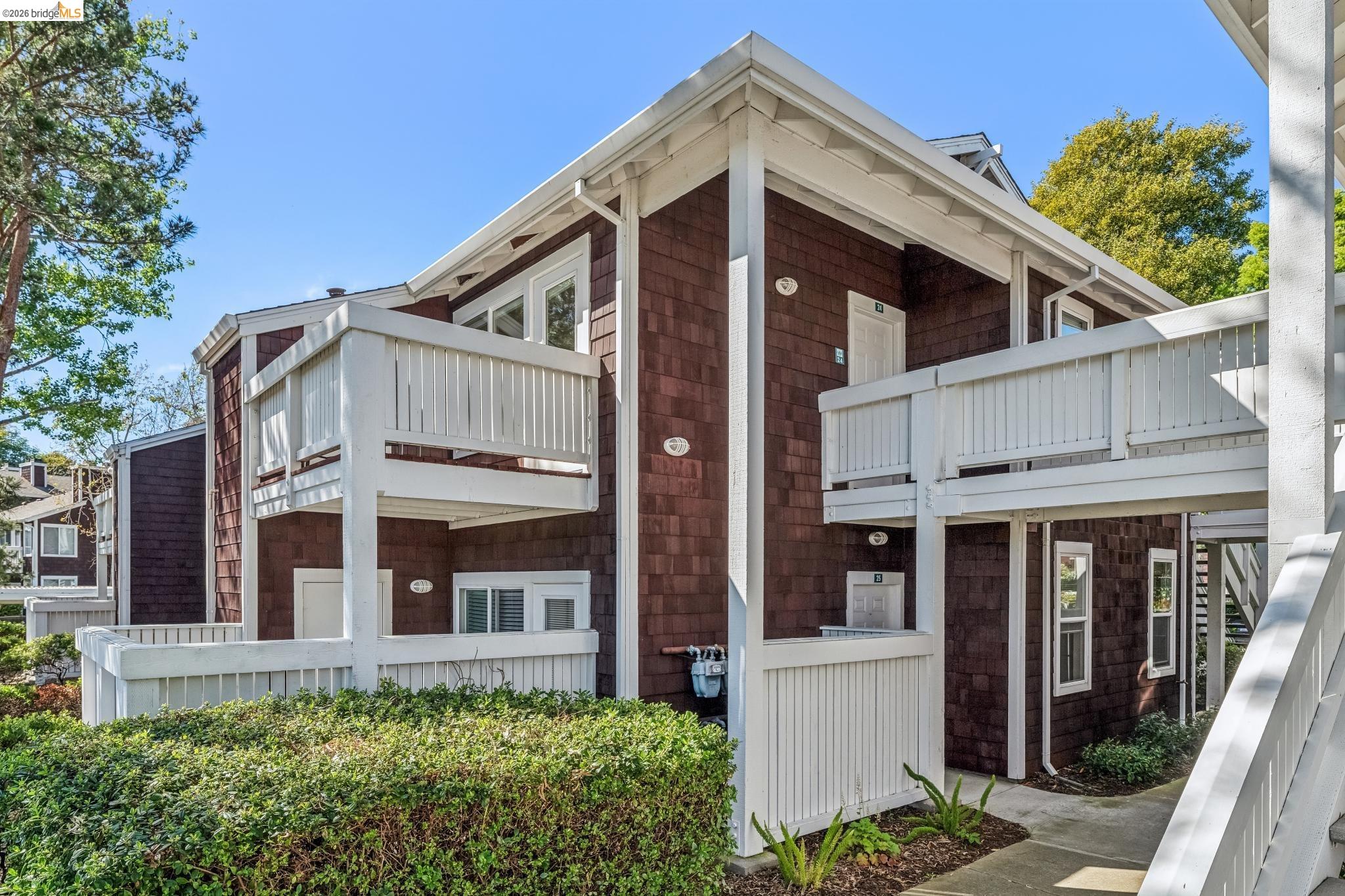 Photo #2: 41128338 Listing: Photo #2