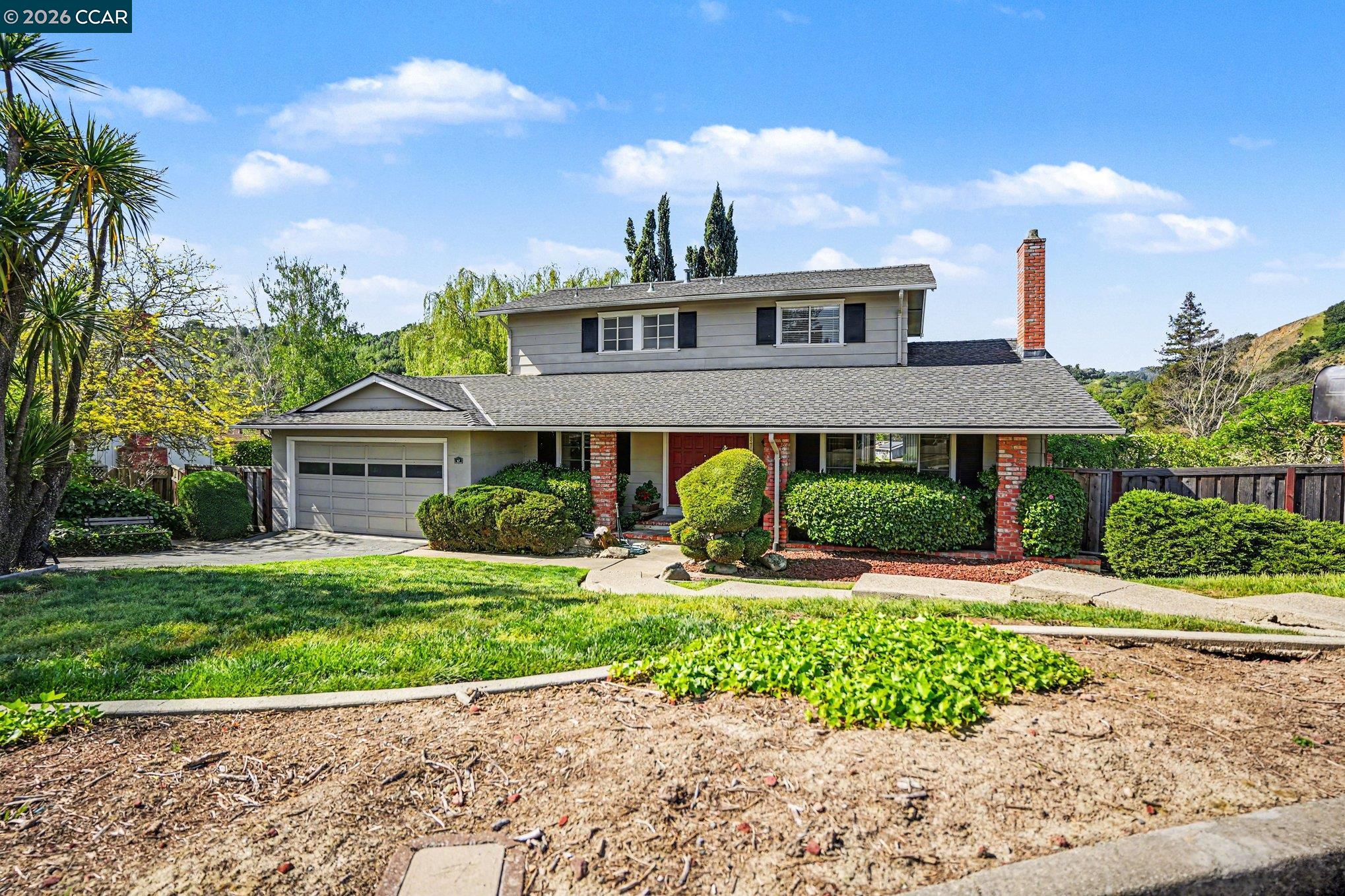 Detail Gallery Image 2 of 17 For 87 Gaywood Pl., Moraga,  CA 94556 - 4 Beds | 3 Baths