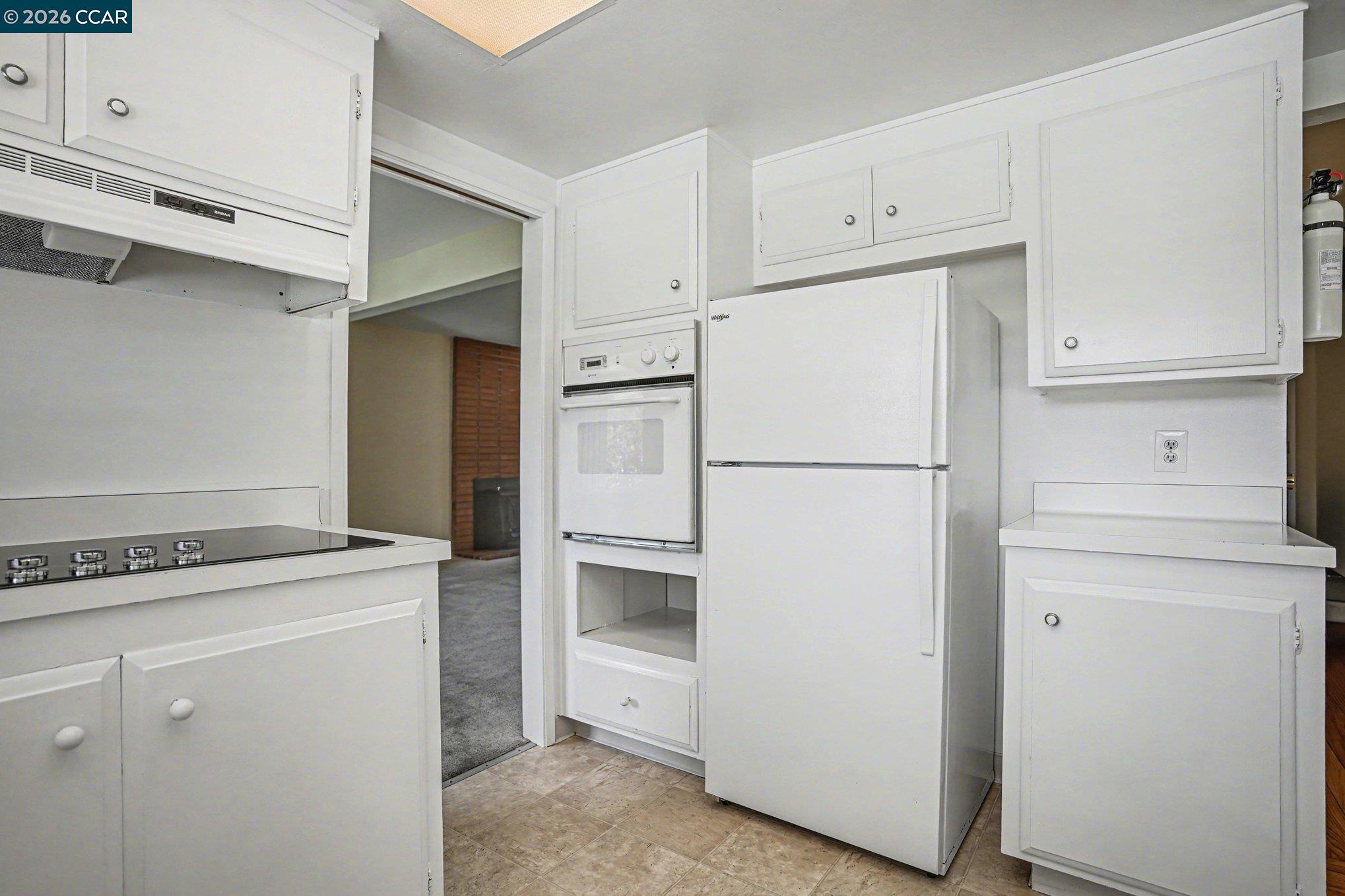 Detail Gallery Image 7 of 17 For 87 Gaywood Pl., Moraga,  CA 94556 - 4 Beds | 3 Baths