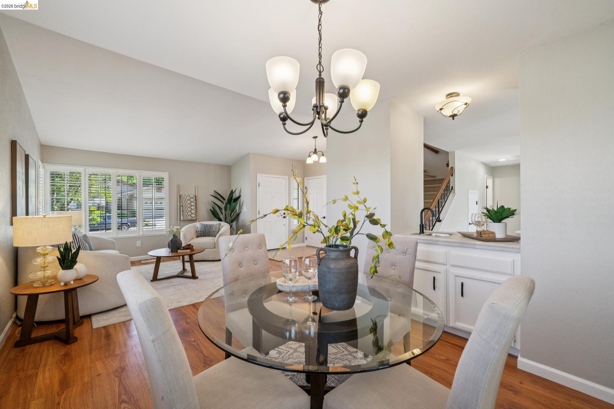 Detail Gallery Image 11 of 51 For 211 Meadowlark Way, Hercules,  CA 94547 - 3 Beds | 2 Baths