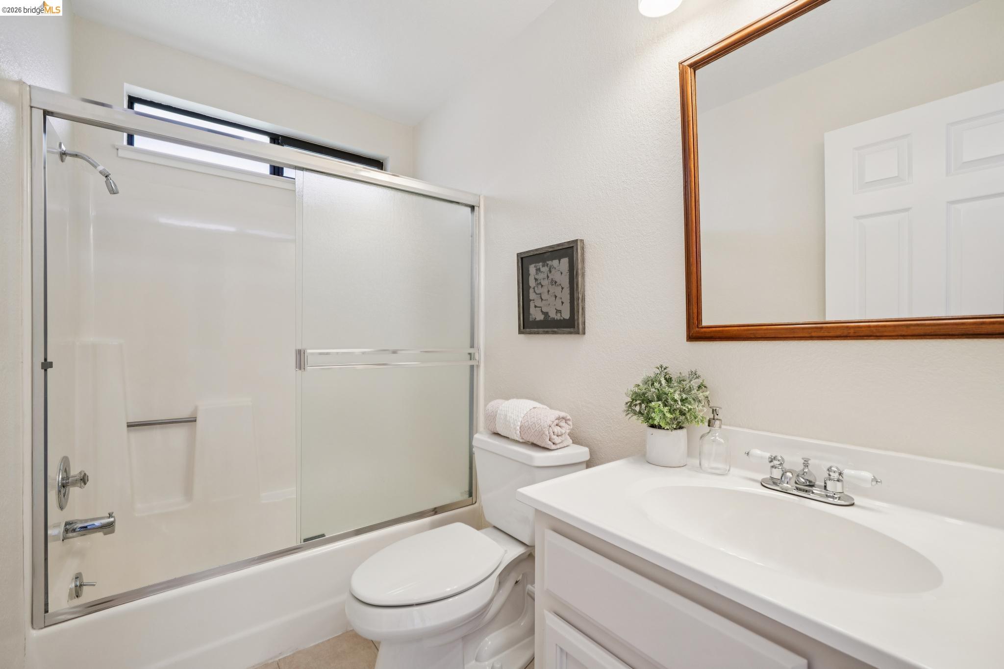 Detail Gallery Image 41 of 51 For 211 Meadowlark Way, Hercules,  CA 94547 - 3 Beds | 2 Baths