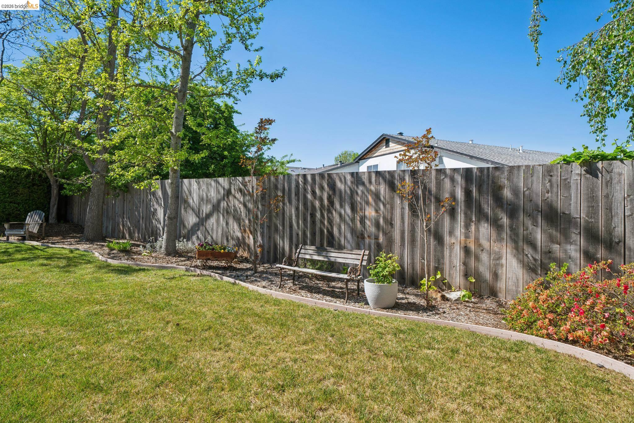 Detail Gallery Image 48 of 51 For 211 Meadowlark Way, Hercules,  CA 94547 - 3 Beds | 2 Baths