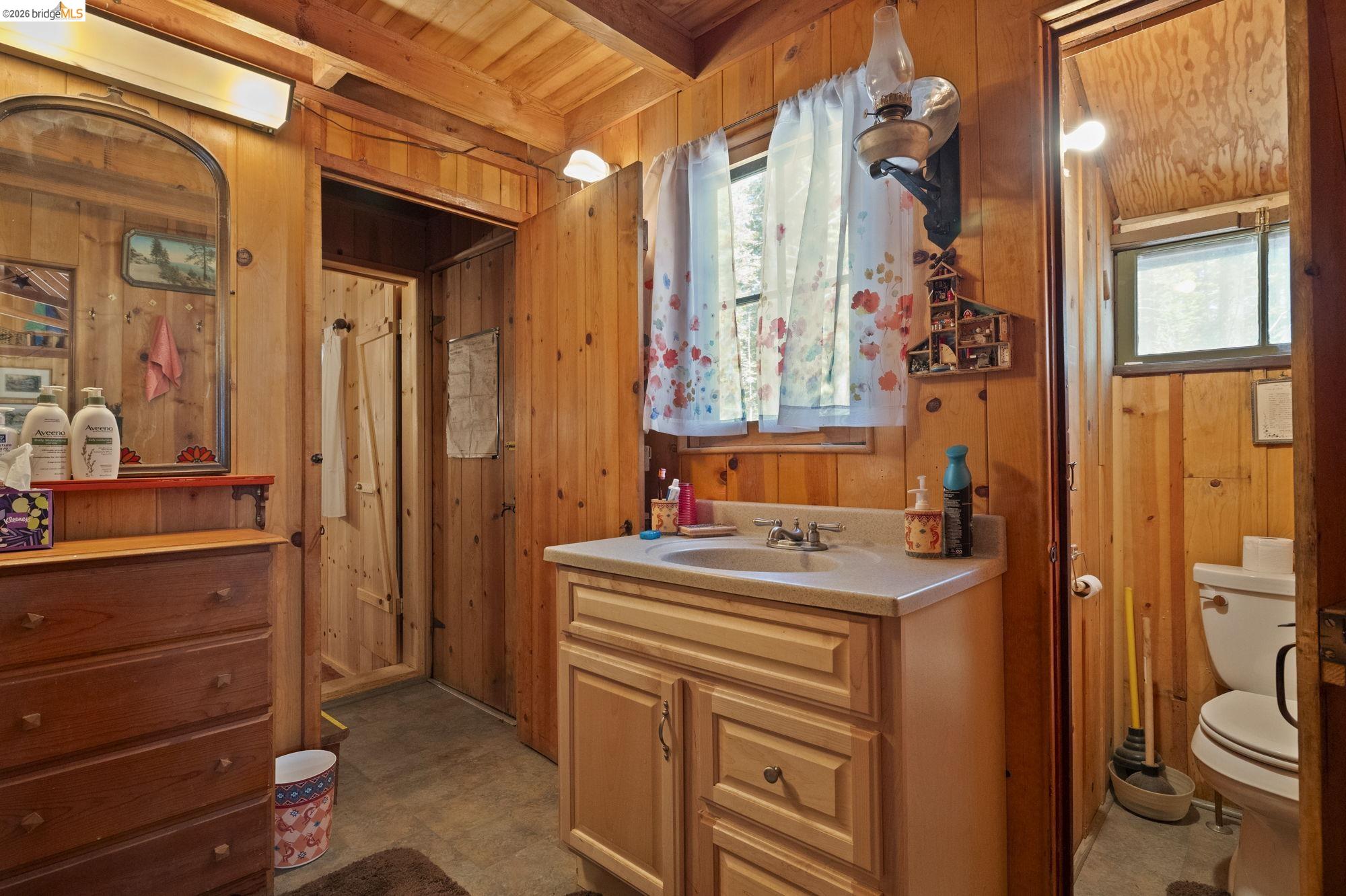 Detail Gallery Image 14 of 21 For 229 Sugarpine, Pinecrest,  CA 95364 - 2 Beds | 1 Baths