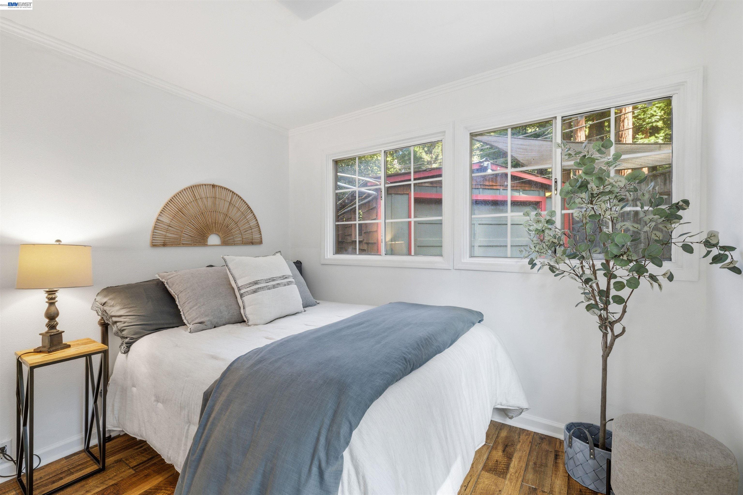 Detail Gallery Image 13 of 57 For 15765 Kings Creek Rd, Boulder Creek,  CA 95006 - 2 Beds | 1 Baths