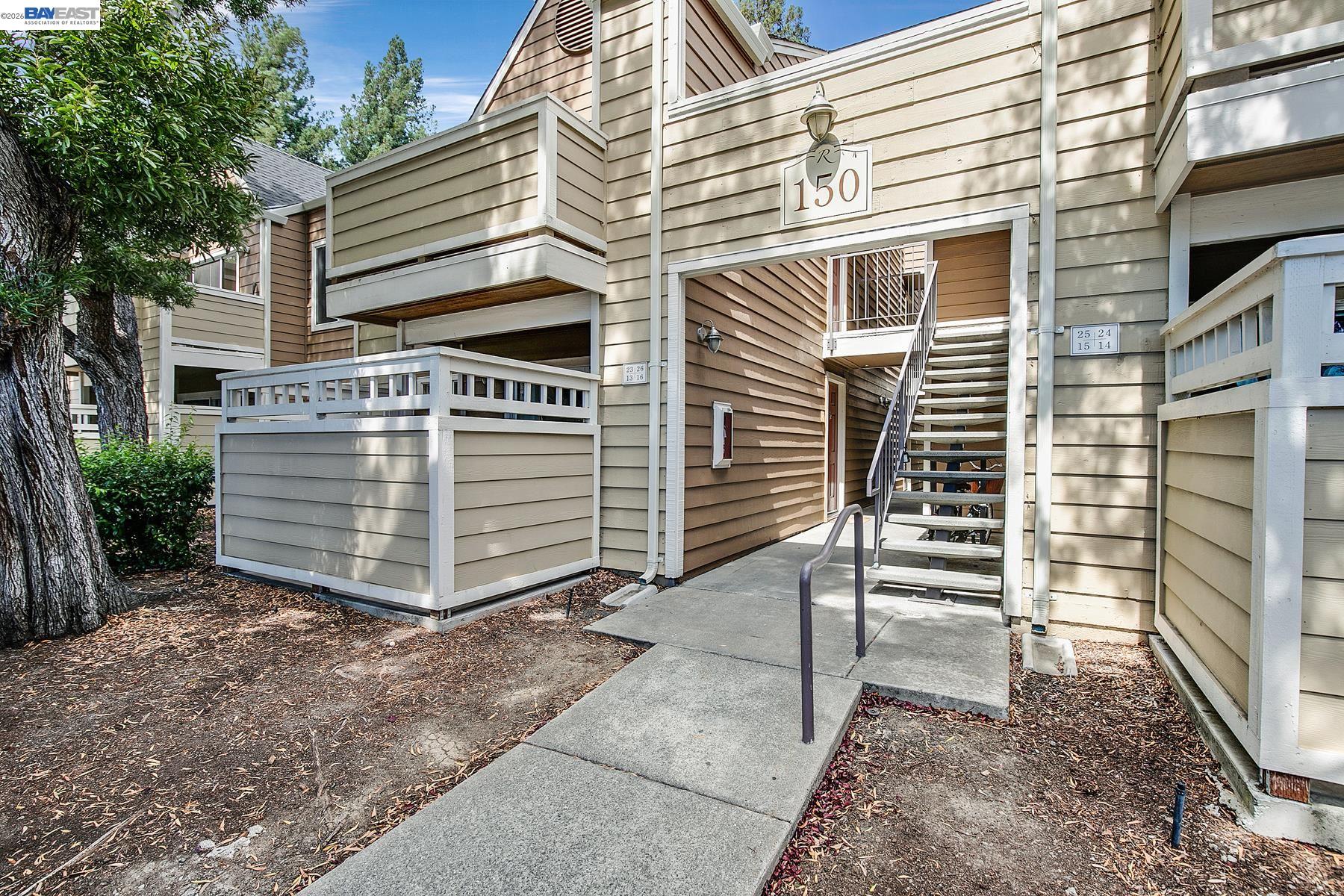 Detail Gallery Image 3 of 31 For 150 Reflections Drive #13,  San Ramon,  CA 94583 - 1 Beds | 1 Baths