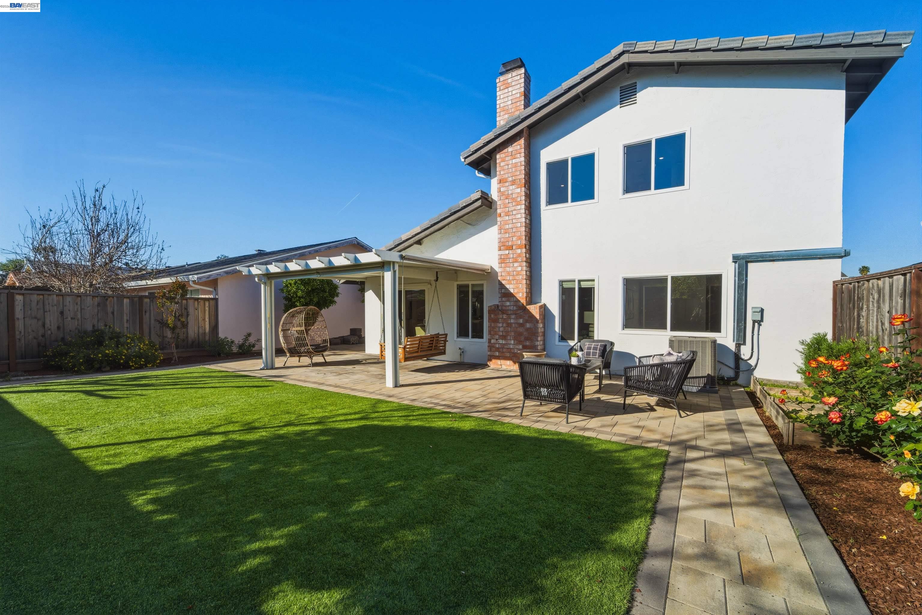 Detail Gallery Image 20 of 31 For 32471 Lake Ree St, Fremont,  CA 94555 - 4 Beds | 2 Baths