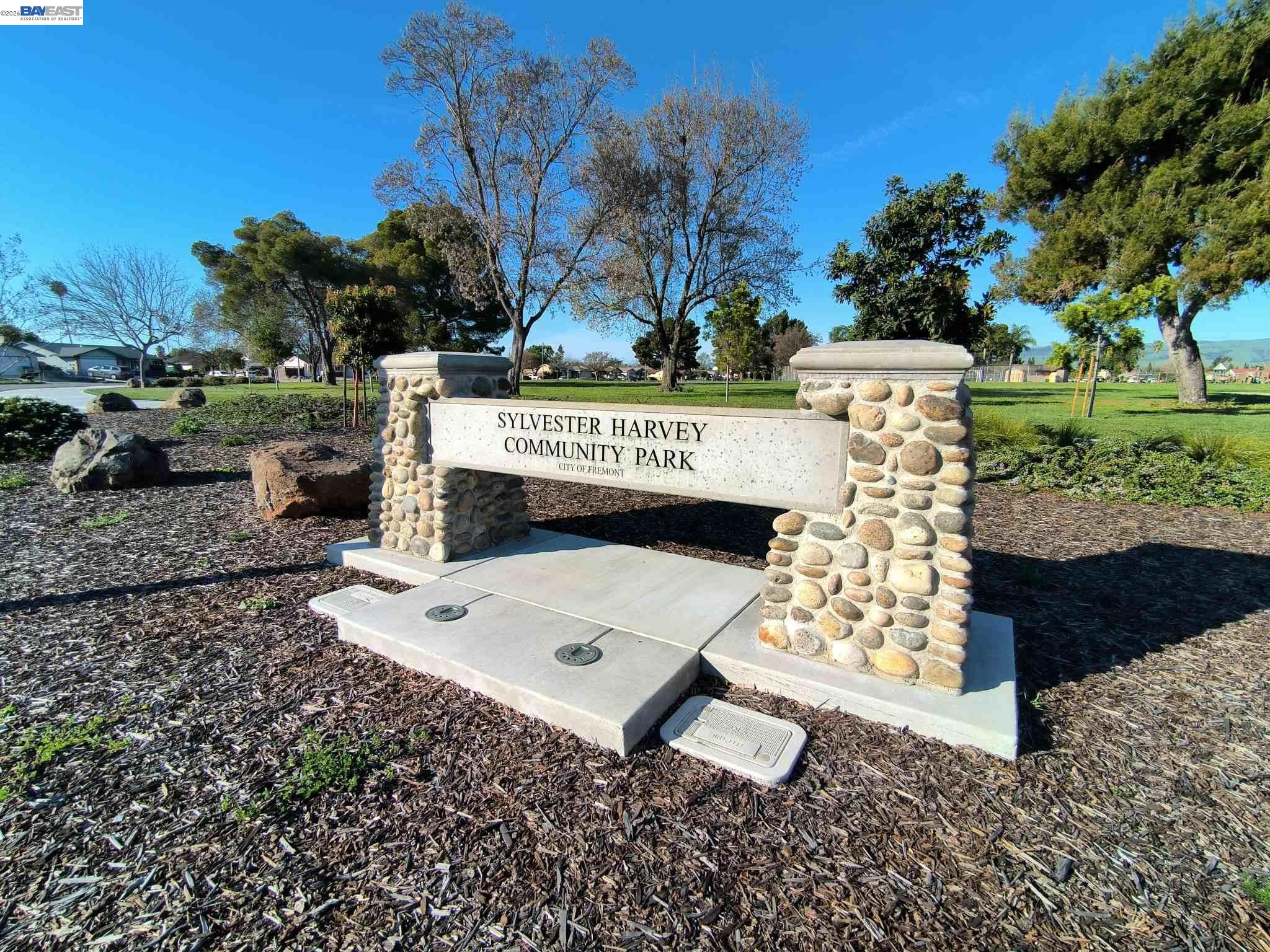 Detail Gallery Image 24 of 31 For 32471 Lake Ree St, Fremont,  CA 94555 - 4 Beds | 2 Baths