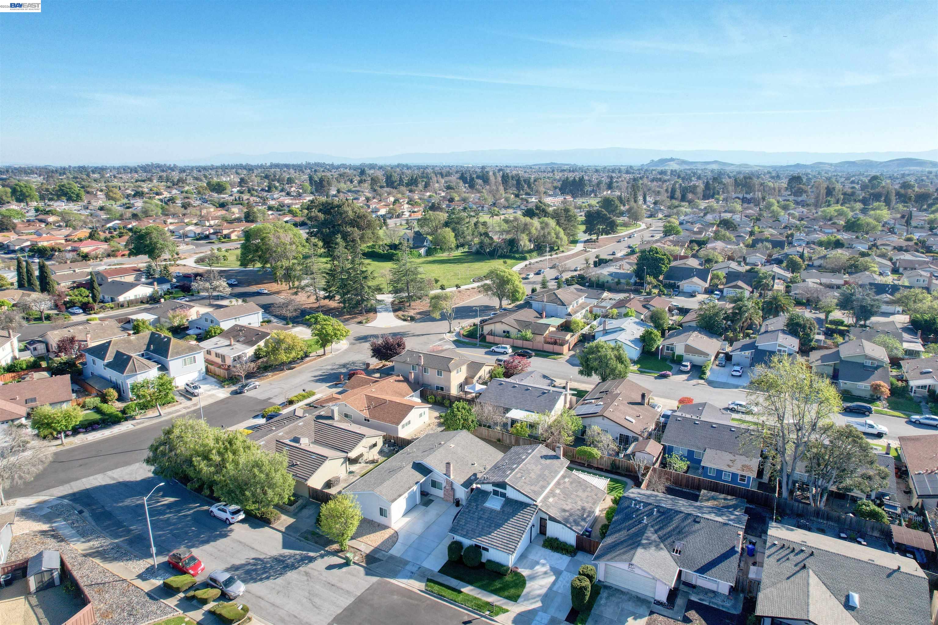 Detail Gallery Image 29 of 31 For 32471 Lake Ree St, Fremont,  CA 94555 - 4 Beds | 2 Baths