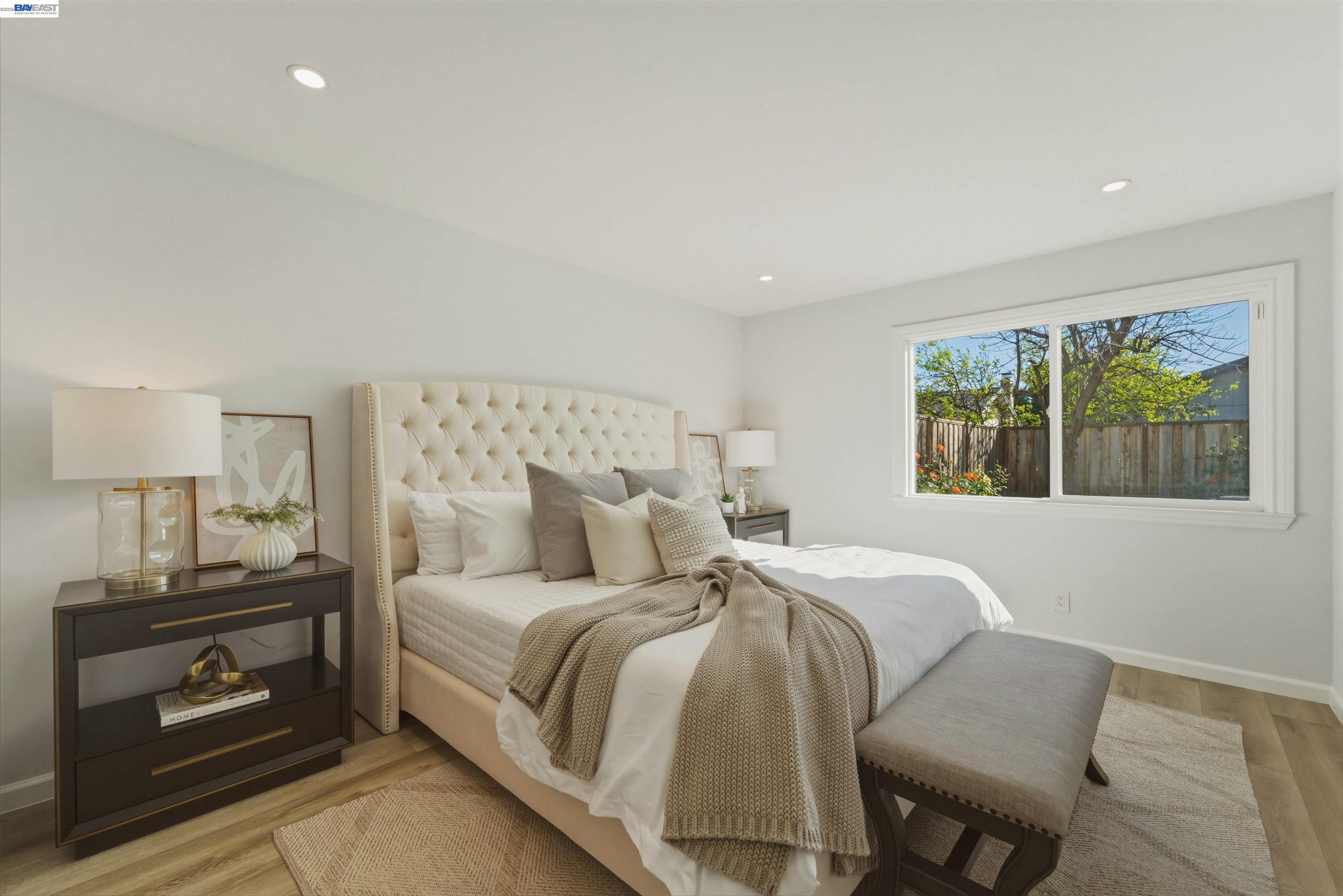 Detail Gallery Image 9 of 31 For 32471 Lake Ree St, Fremont,  CA 94555 - 4 Beds | 2 Baths