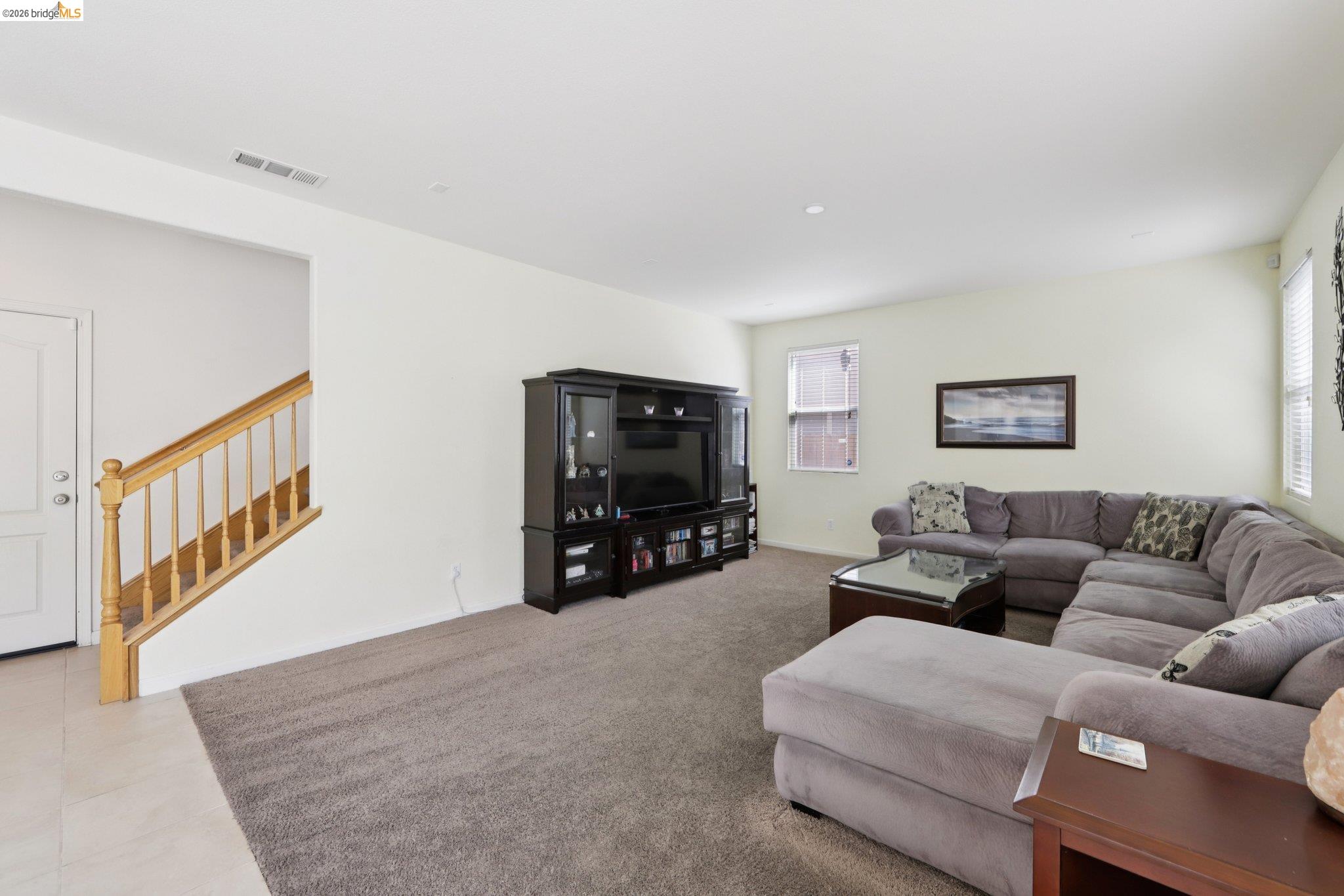 Detail Gallery Image 13 of 42 For 1327 Tuolumne Way, Oakley,  CA 94561 - 5 Beds | 3 Baths