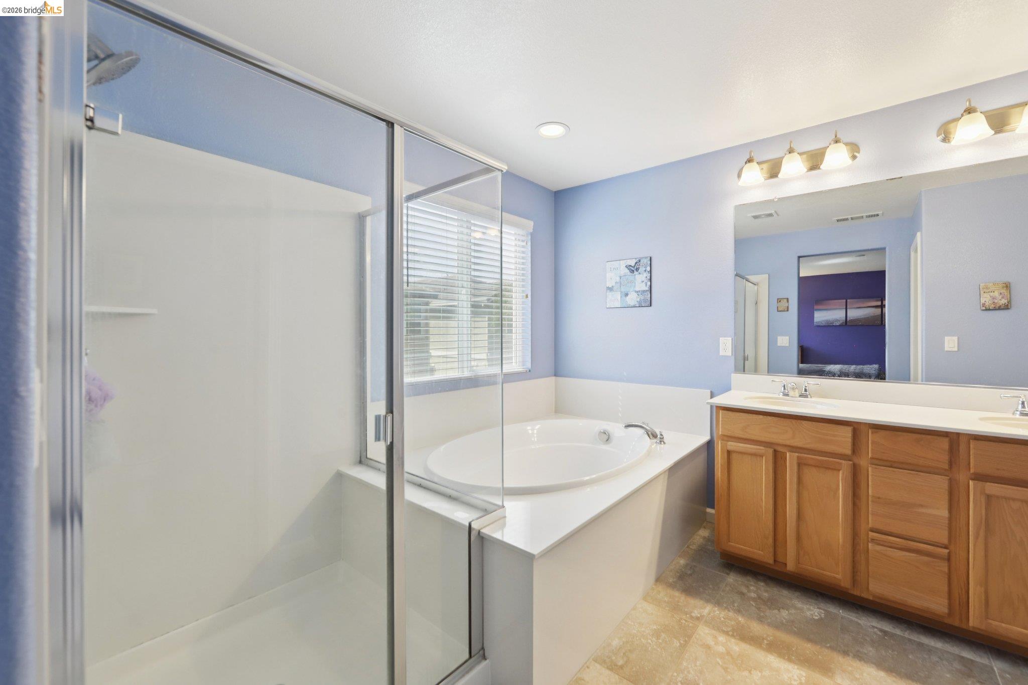 Detail Gallery Image 25 of 42 For 1327 Tuolumne Way, Oakley,  CA 94561 - 5 Beds | 3 Baths