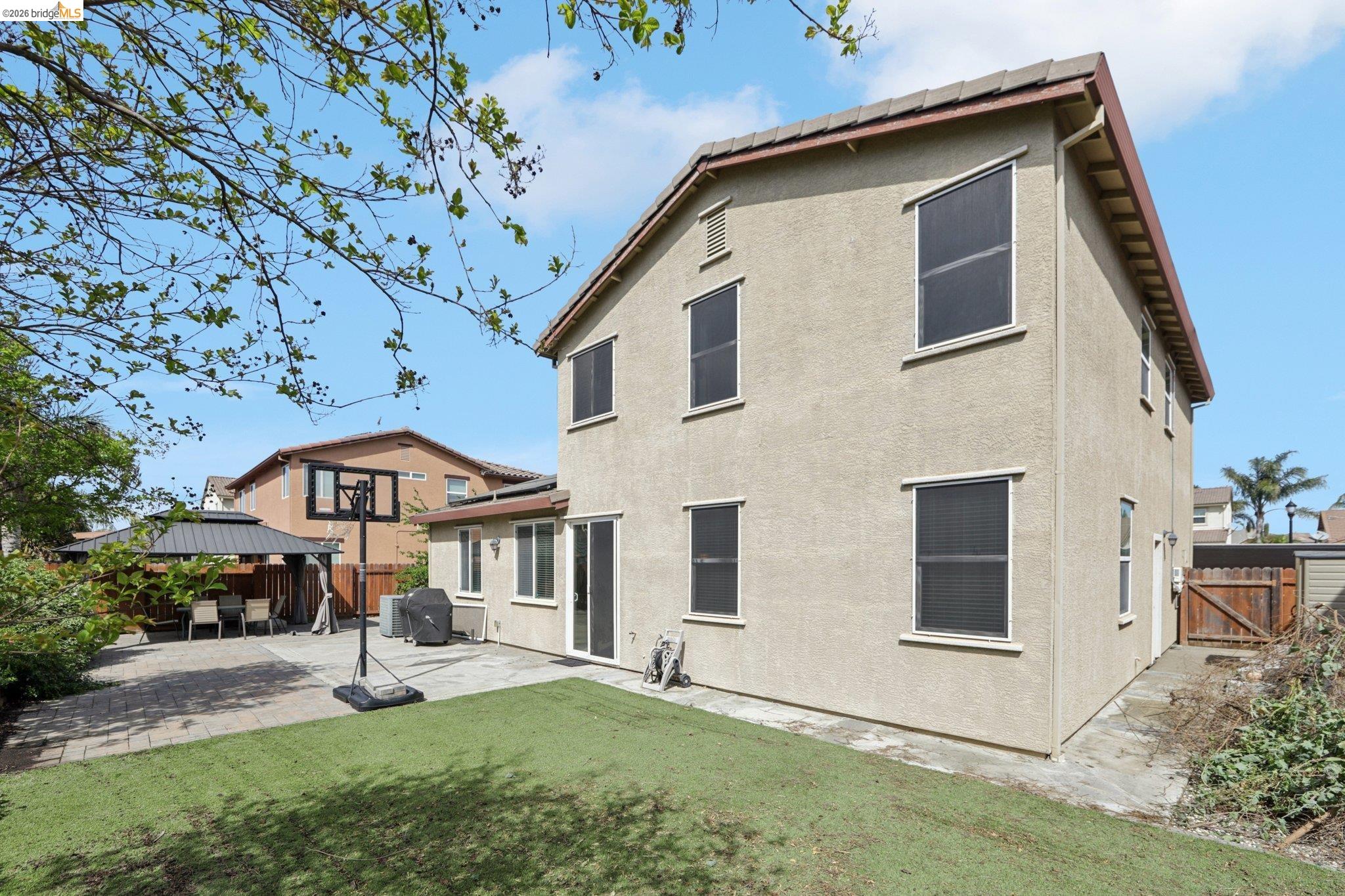 Detail Gallery Image 36 of 42 For 1327 Tuolumne Way, Oakley,  CA 94561 - 5 Beds | 3 Baths