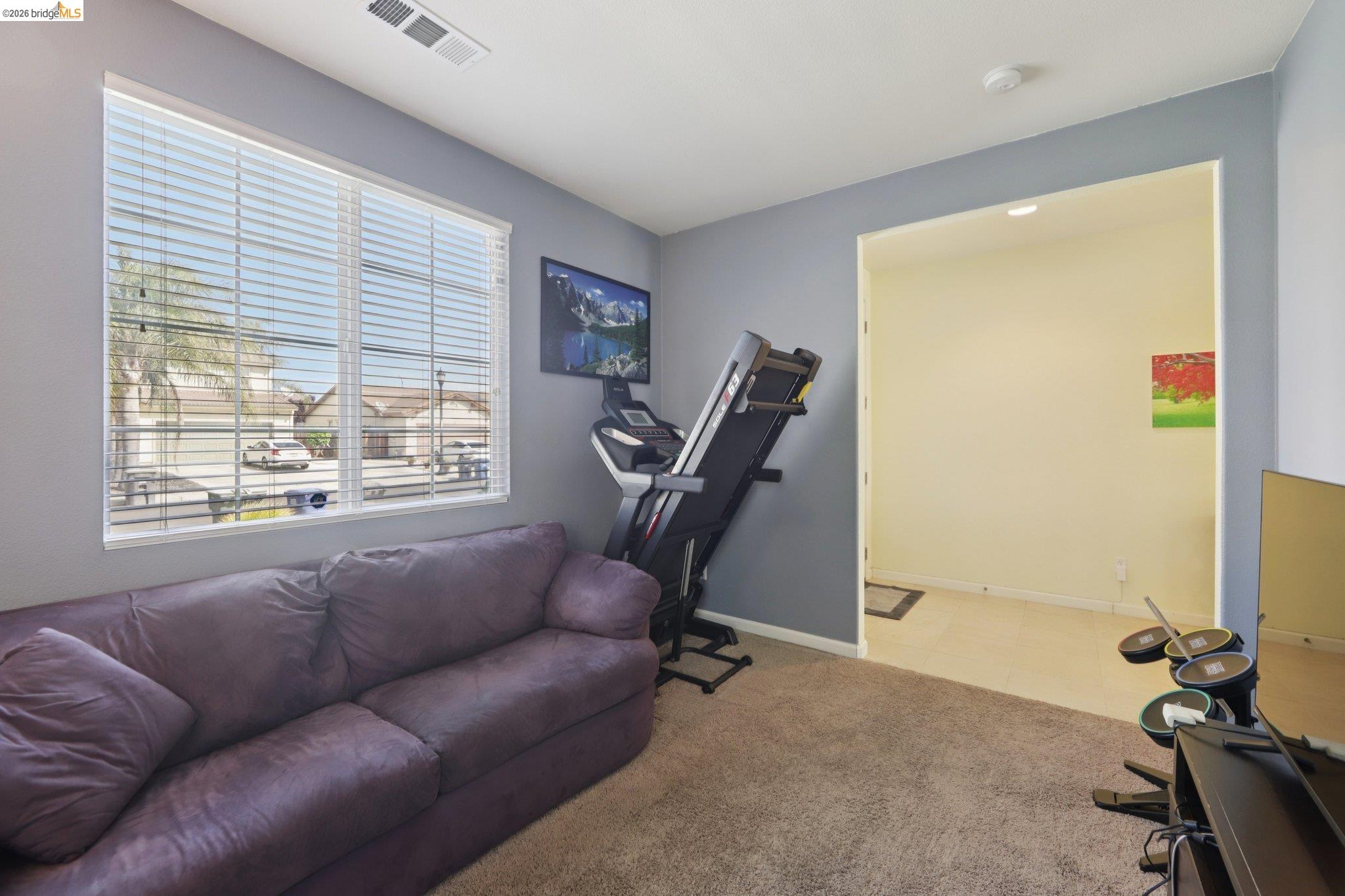 Detail Gallery Image 7 of 42 For 1327 Tuolumne Way, Oakley,  CA 94561 - 5 Beds | 3 Baths