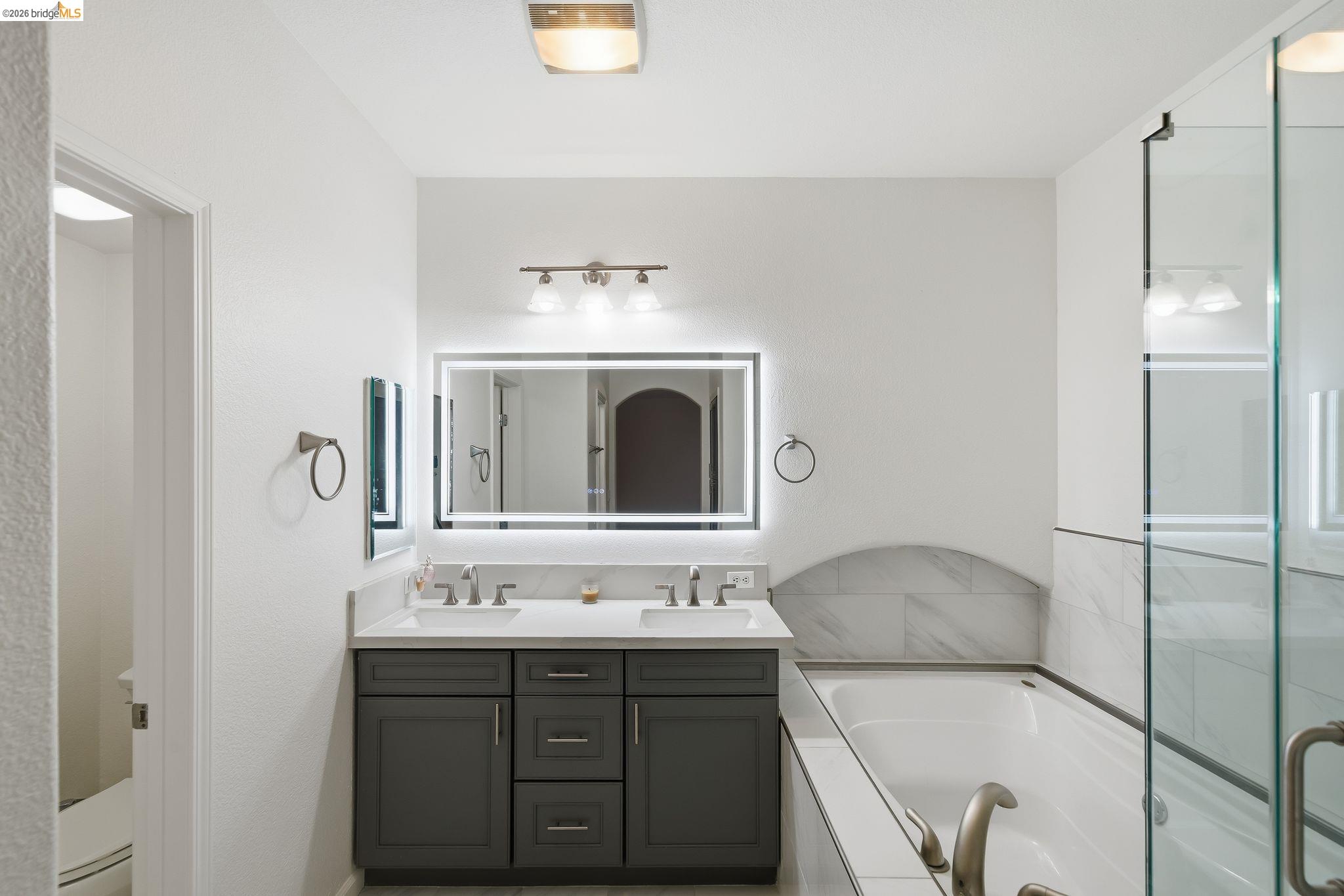 Detail Gallery Image 21 of 38 For 4132 Clarinbridge Cir, Dublin,  CA 94568 - 2 Beds | 2 Baths