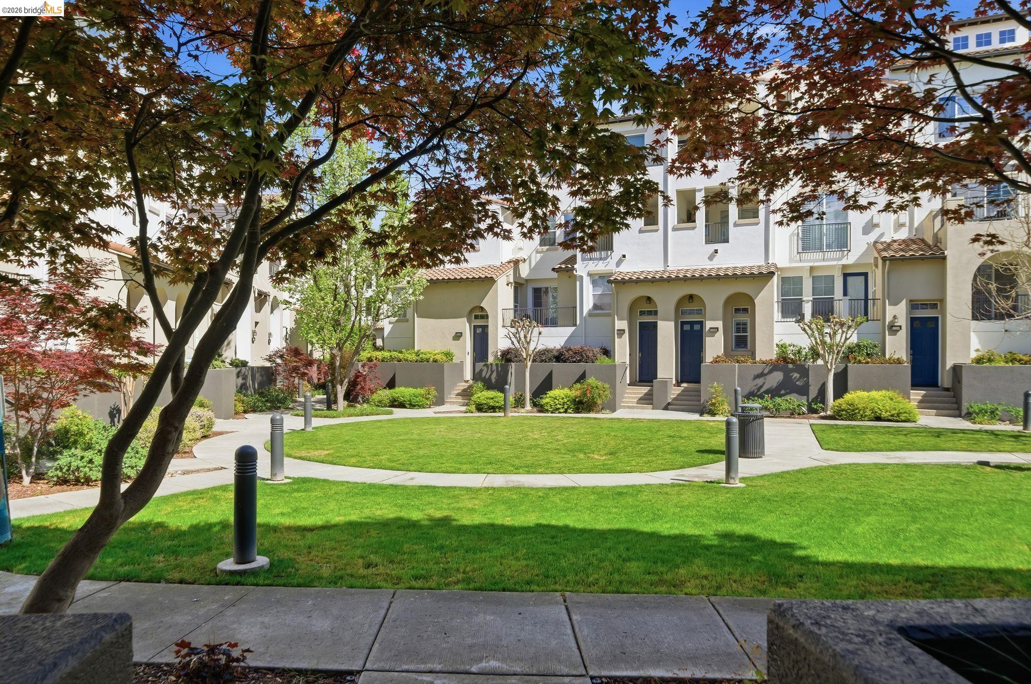 Detail Gallery Image 36 of 38 For 4132 Clarinbridge Cir, Dublin,  CA 94568 - 2 Beds | 2 Baths