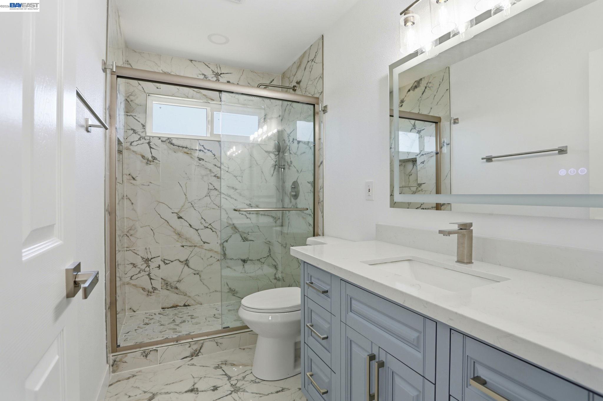 Detail Gallery Image 14 of 19 For 124 Erin Dr, Vallejo,  CA 94589 - 4 Beds | 2/1 Baths