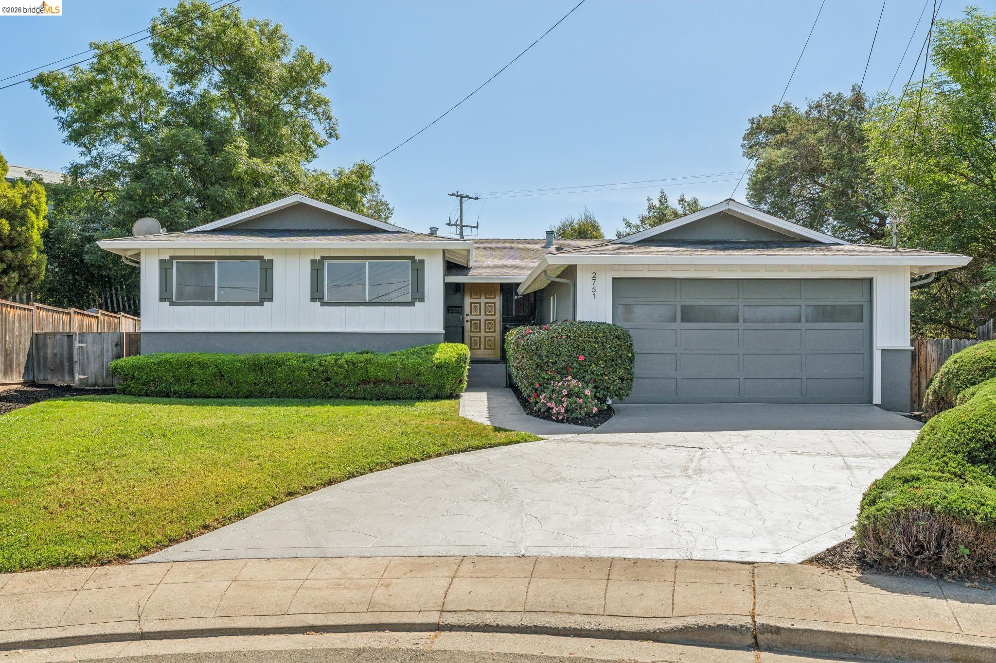 Front Image Thumbnail for EB41128357