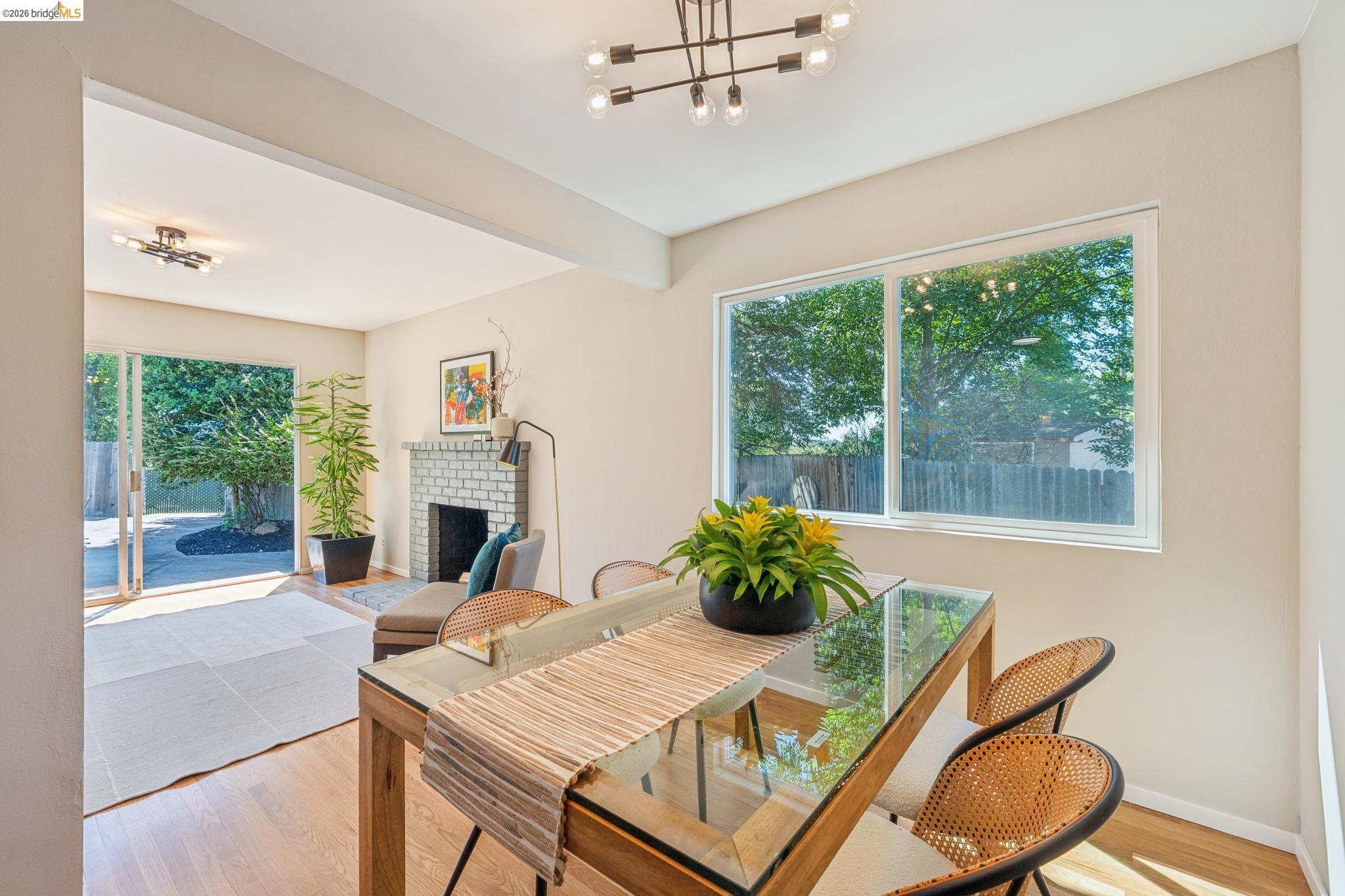 Detail Gallery Image 18 of 60 For 2751 Perlita Ct, Hayward,  CA 94541 - 3 Beds | 2 Baths