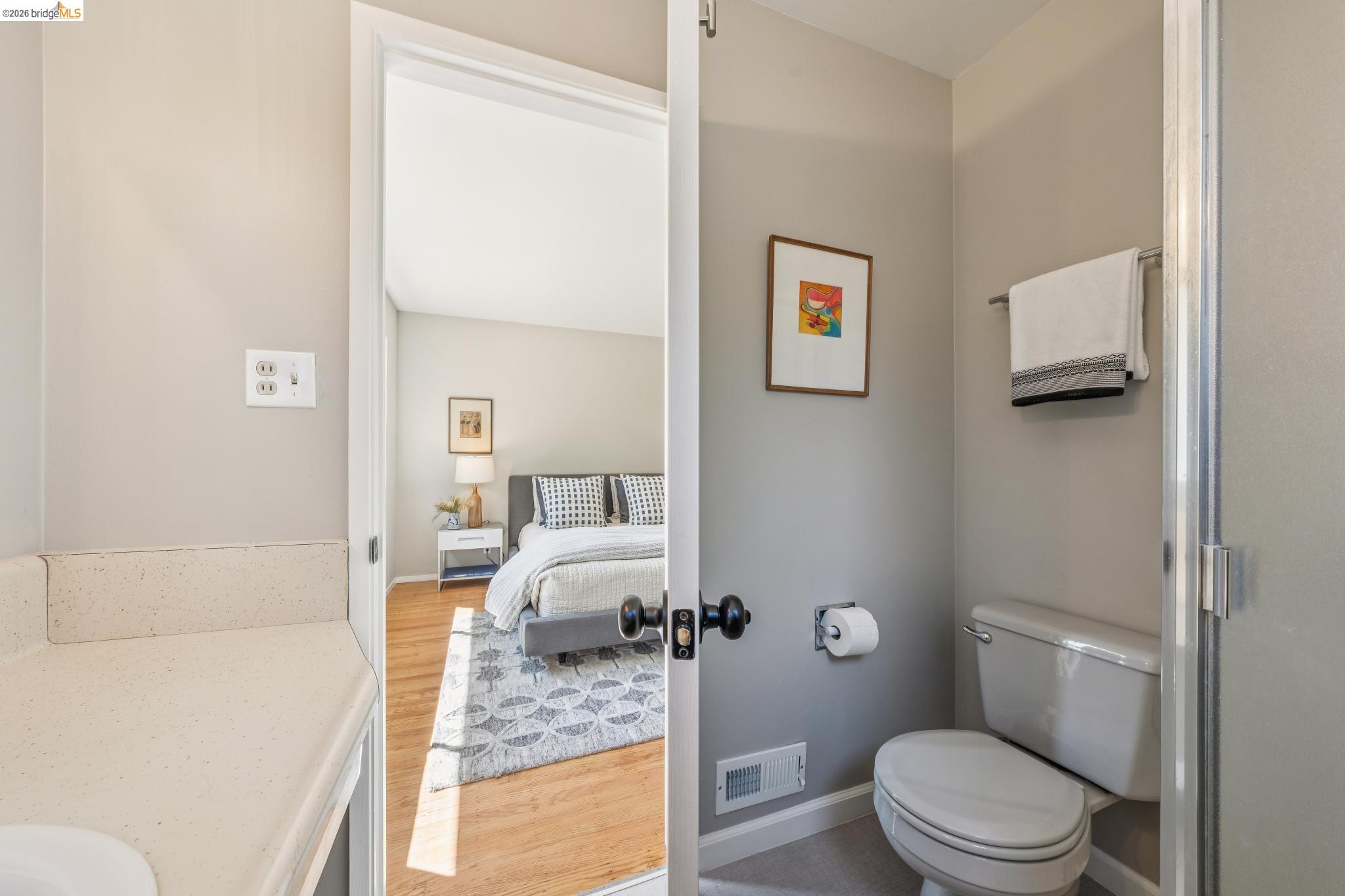 Detail Gallery Image 31 of 60 For 2751 Perlita Ct, Hayward,  CA 94541 - 3 Beds | 2 Baths