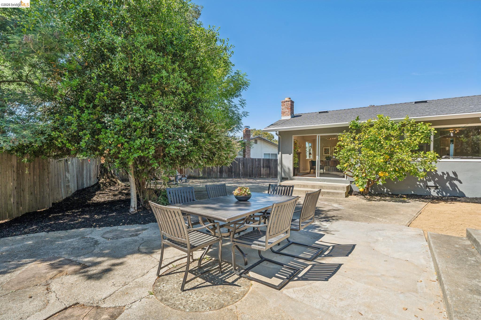 Detail Gallery Image 42 of 60 For 2751 Perlita Ct, Hayward,  CA 94541 - 3 Beds | 2 Baths