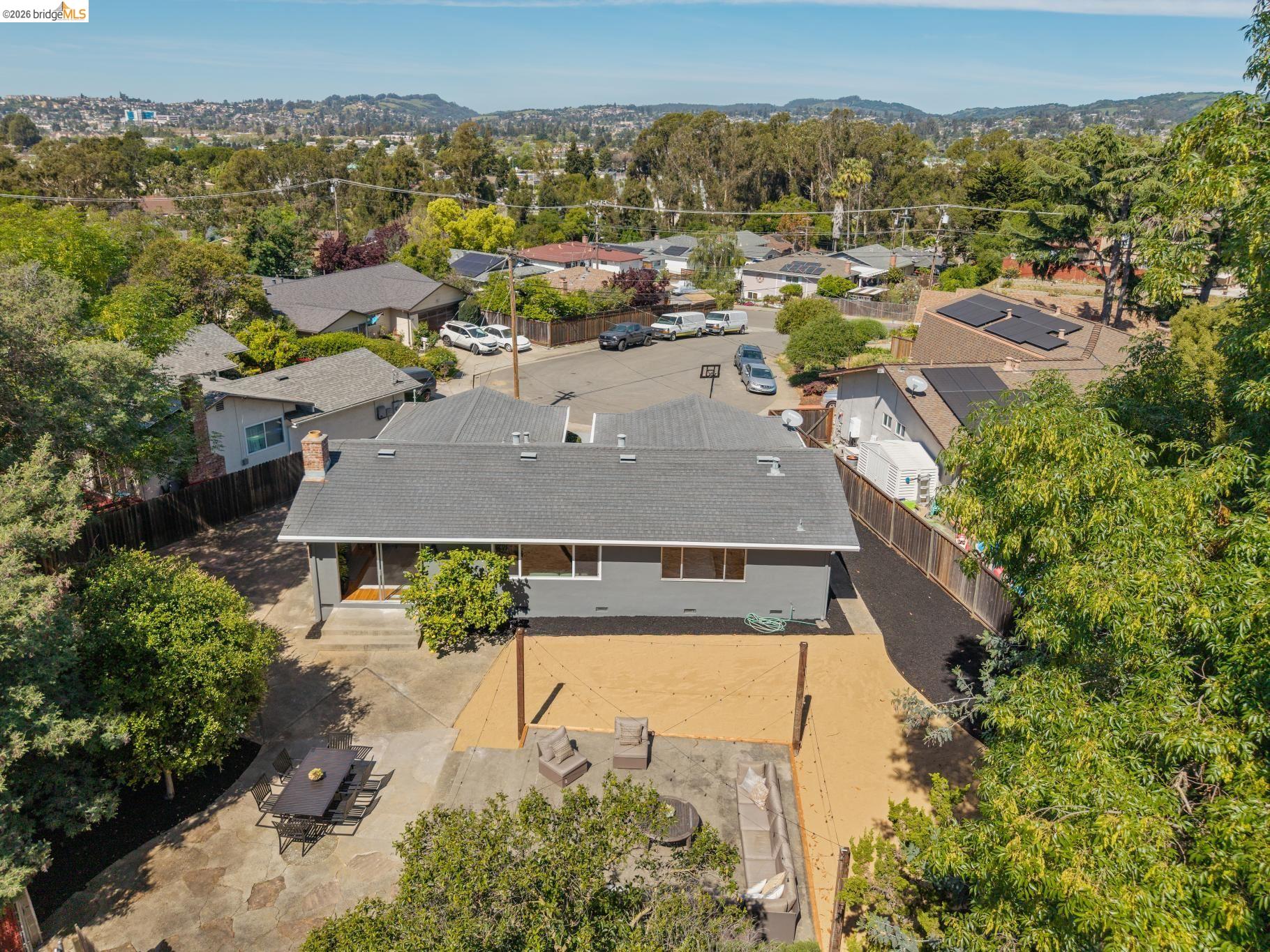 Detail Gallery Image 54 of 60 For 2751 Perlita Ct, Hayward,  CA 94541 - 3 Beds | 2 Baths