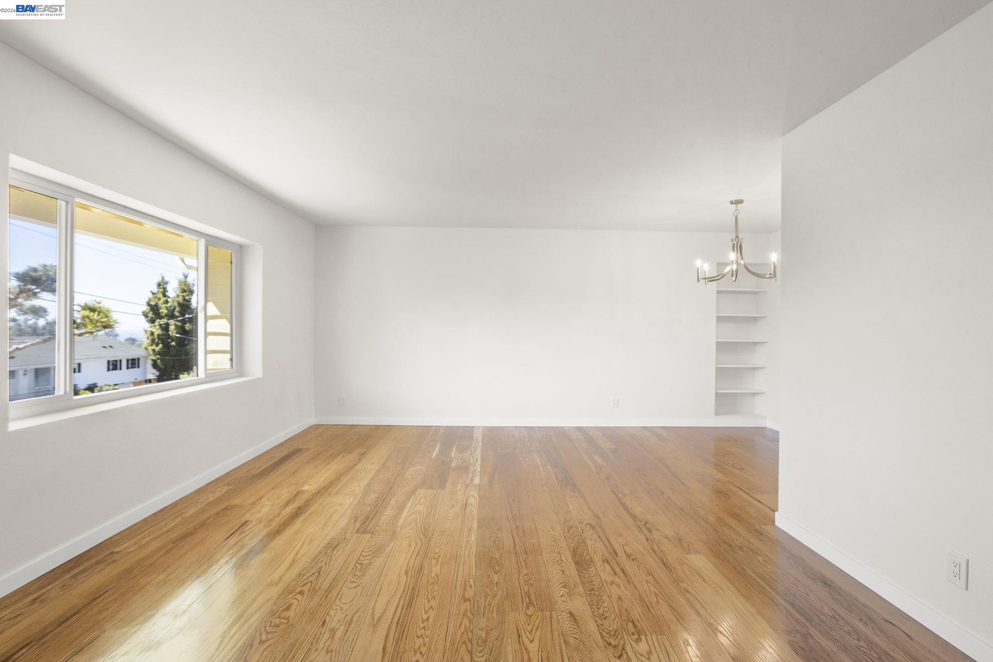 Detail Gallery Image 20 of 54 For 2526 Oakes Dr, Hayward,  CA 94542 - 3 Beds | 2 Baths