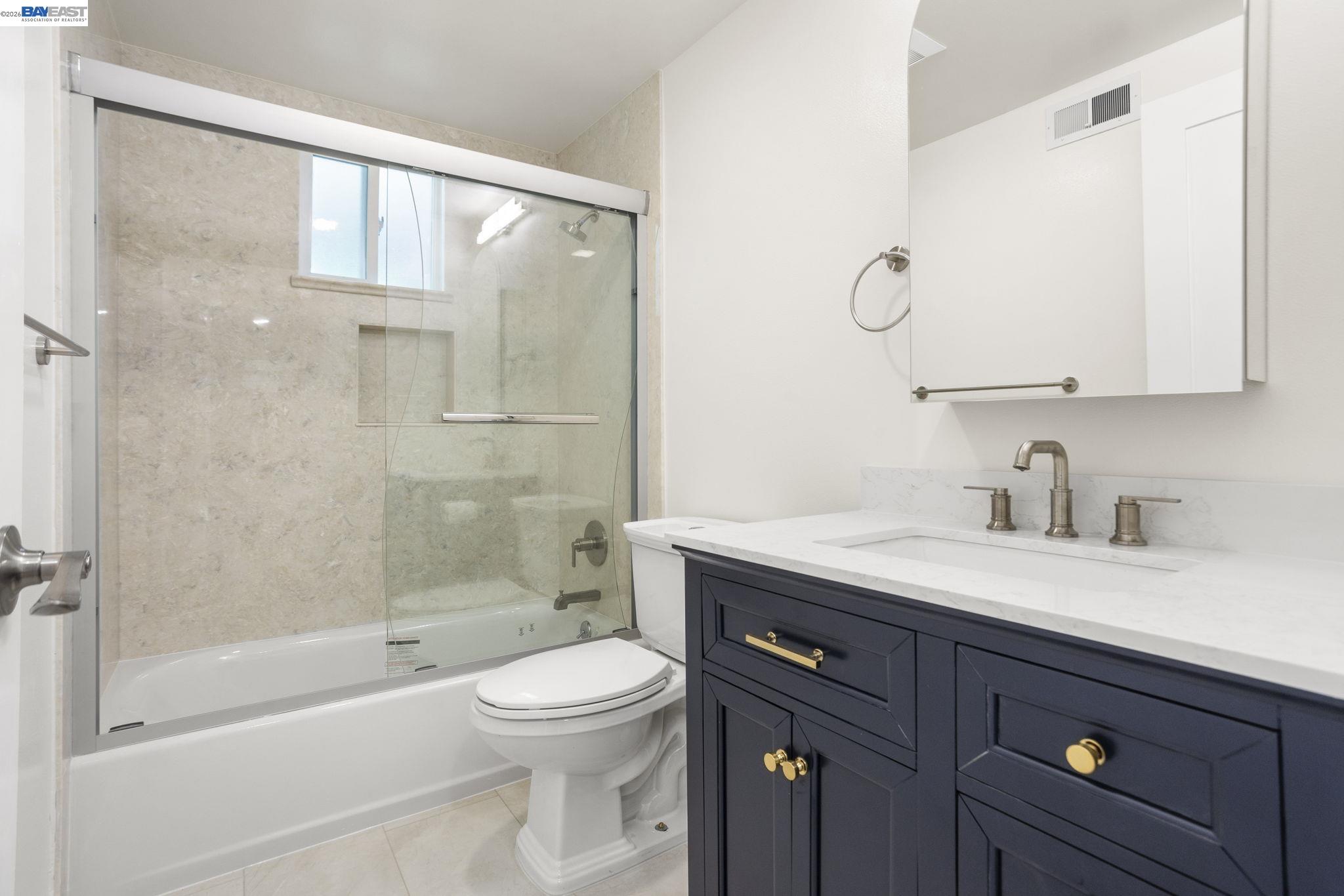 Detail Gallery Image 25 of 54 For 2526 Oakes Dr, Hayward,  CA 94542 - 3 Beds | 2 Baths